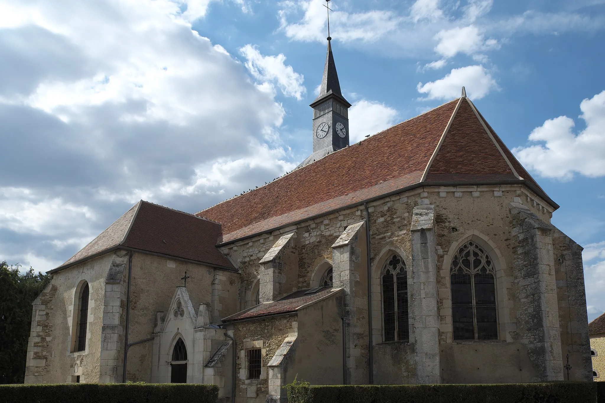 Photo showing: Kirche Saint-Léger in Flogny-la-Chapelle im Département Yonne (Burgund/Frankreich)