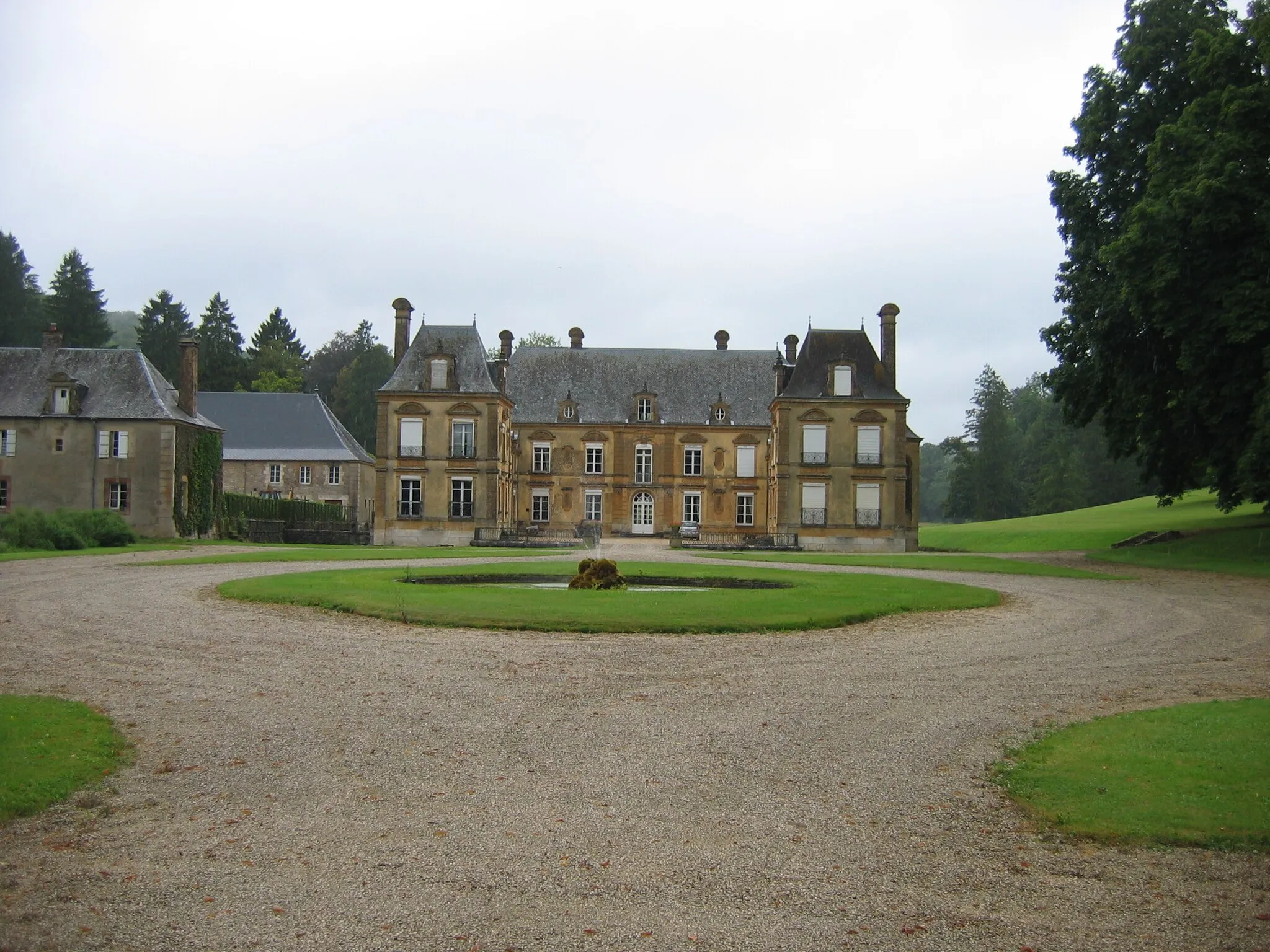 Photo showing: Château Guignicourt-sur-Vence Ardennes France