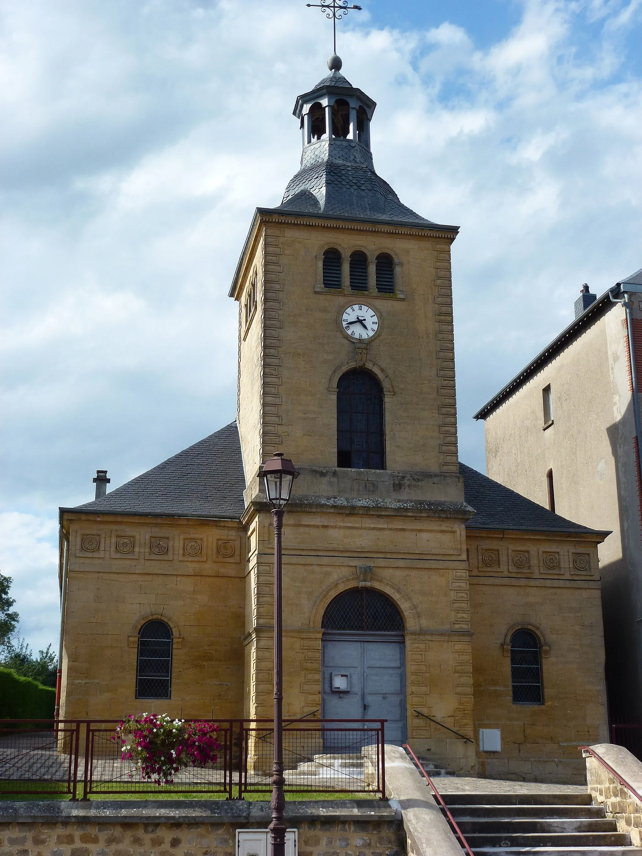 Photo showing: La Francheville (Ardennes) église