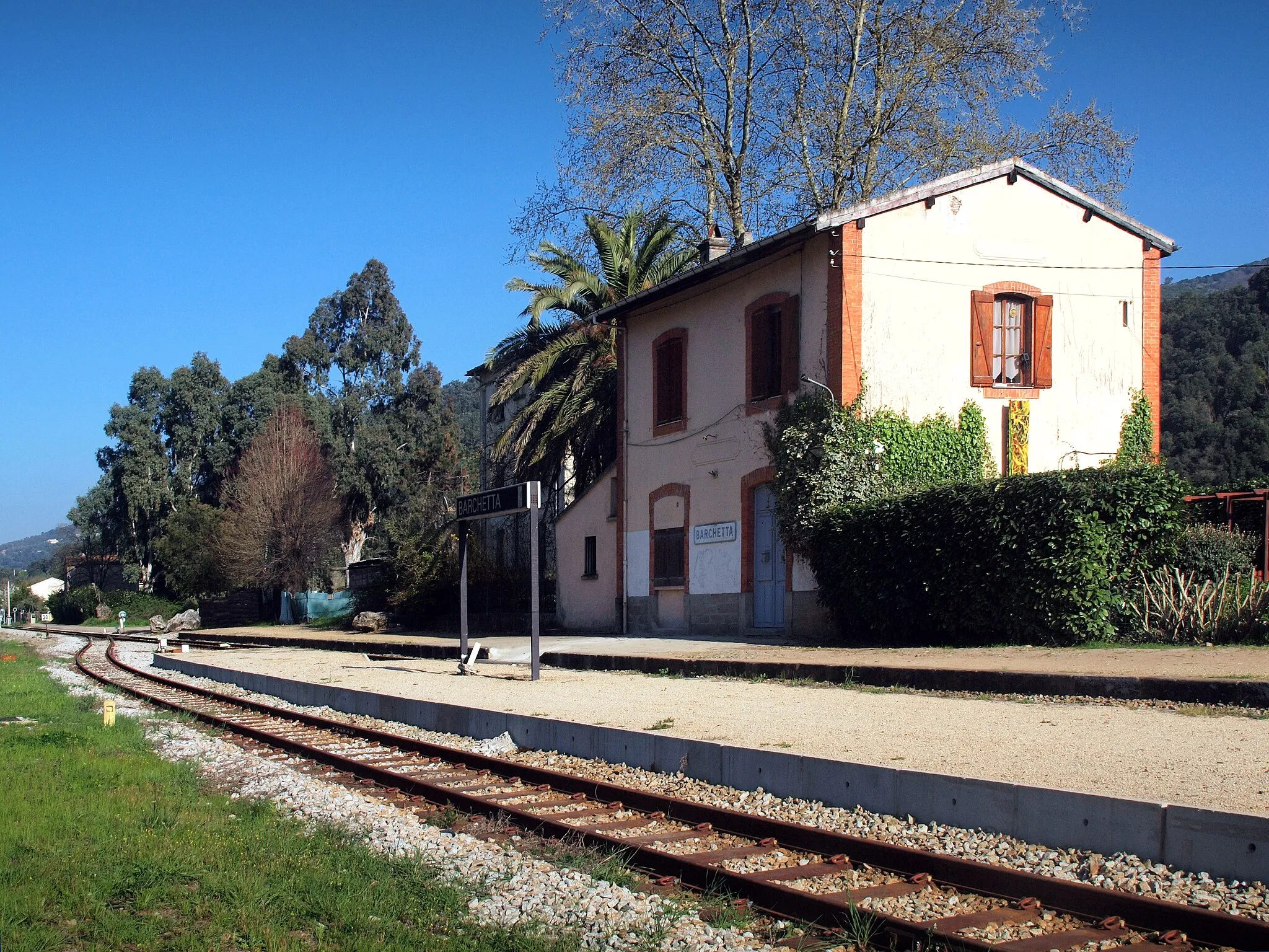 Photo showing: Volpajola, Costiera (Corse) - Gare de Barchetta