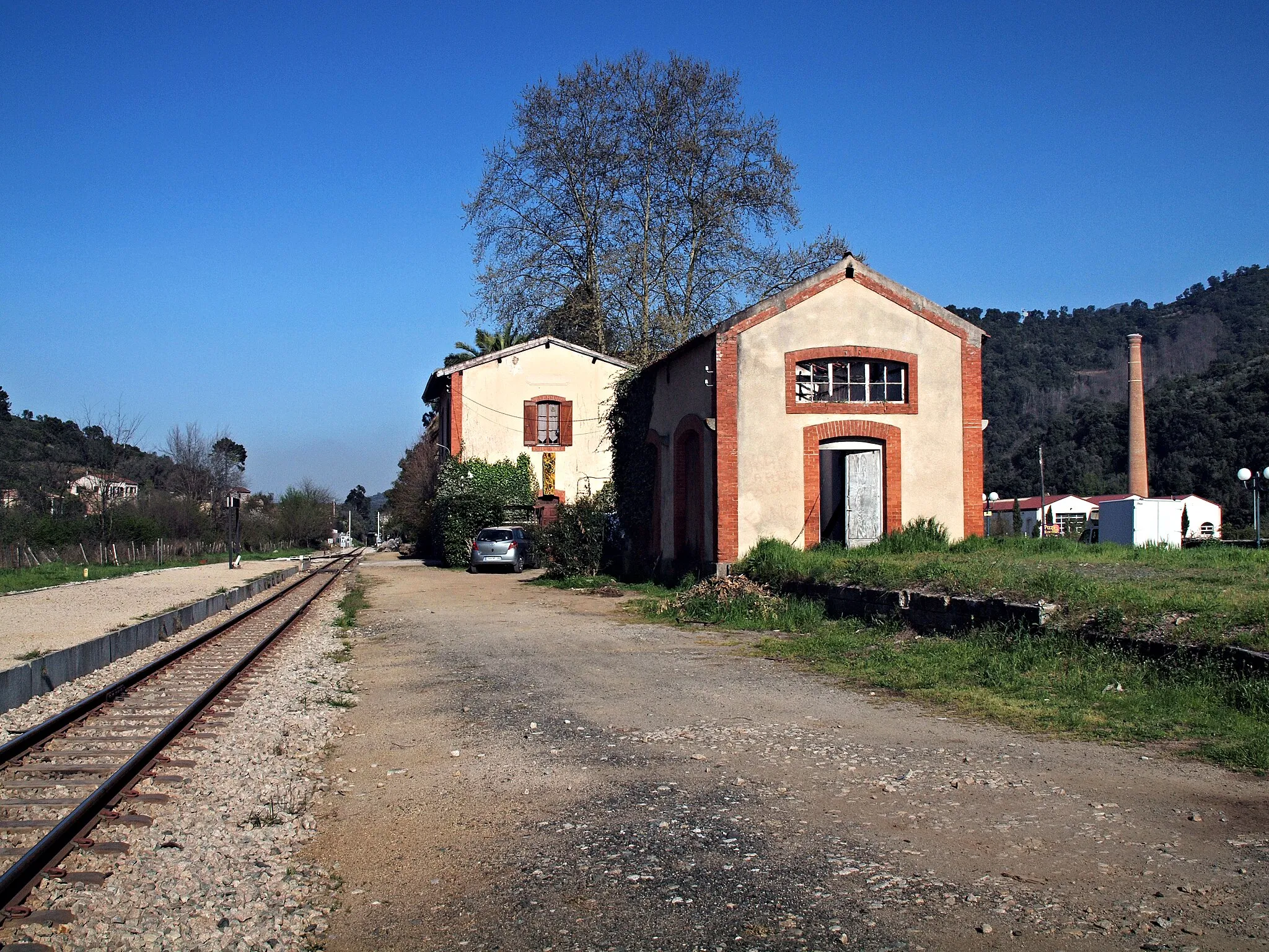 Photo showing: Volpajola, Costiera (Corse) - Gare de Barchetta