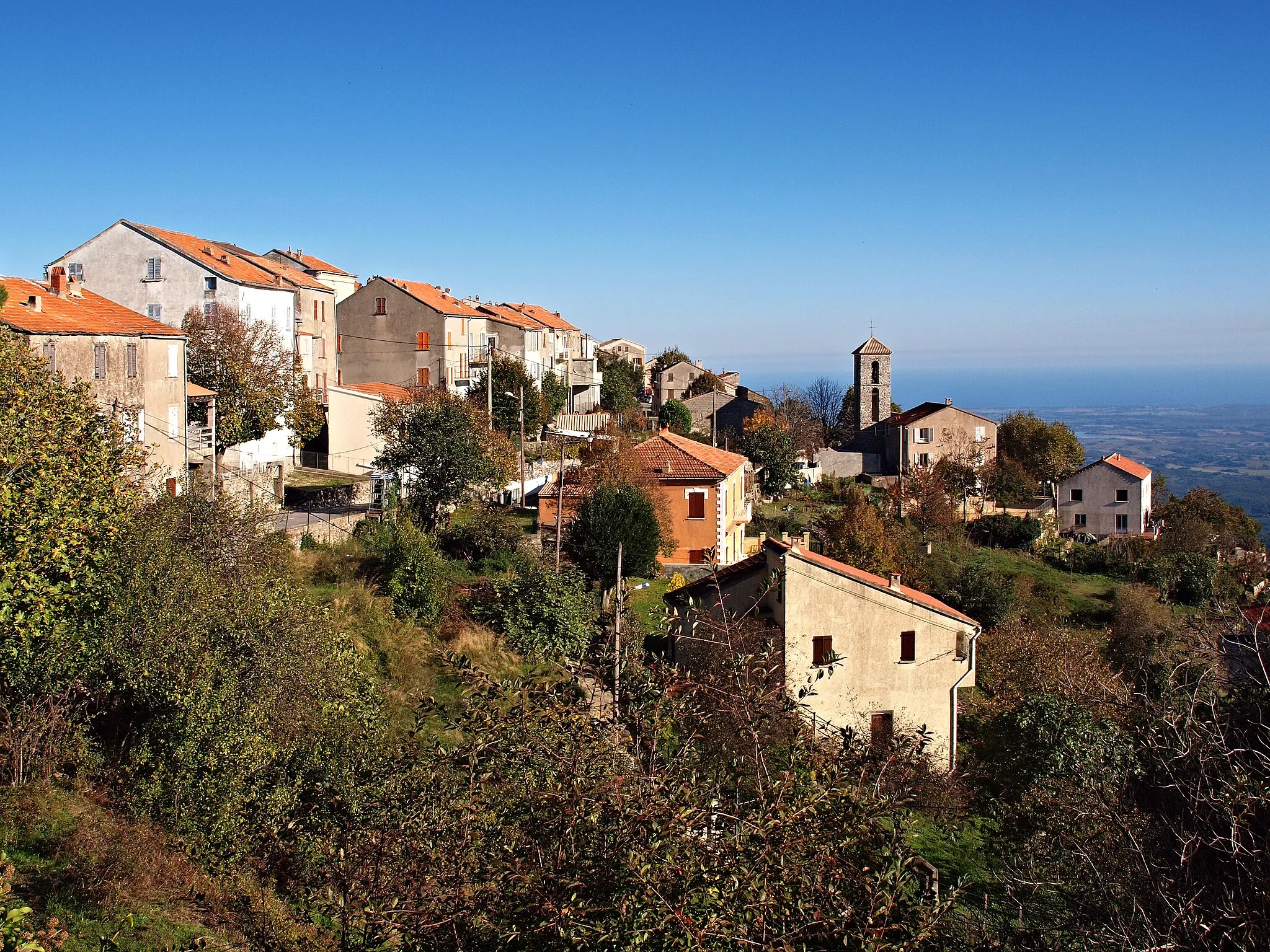 Photo showing: Antisanti, Rogna (Corse) - Vue du village