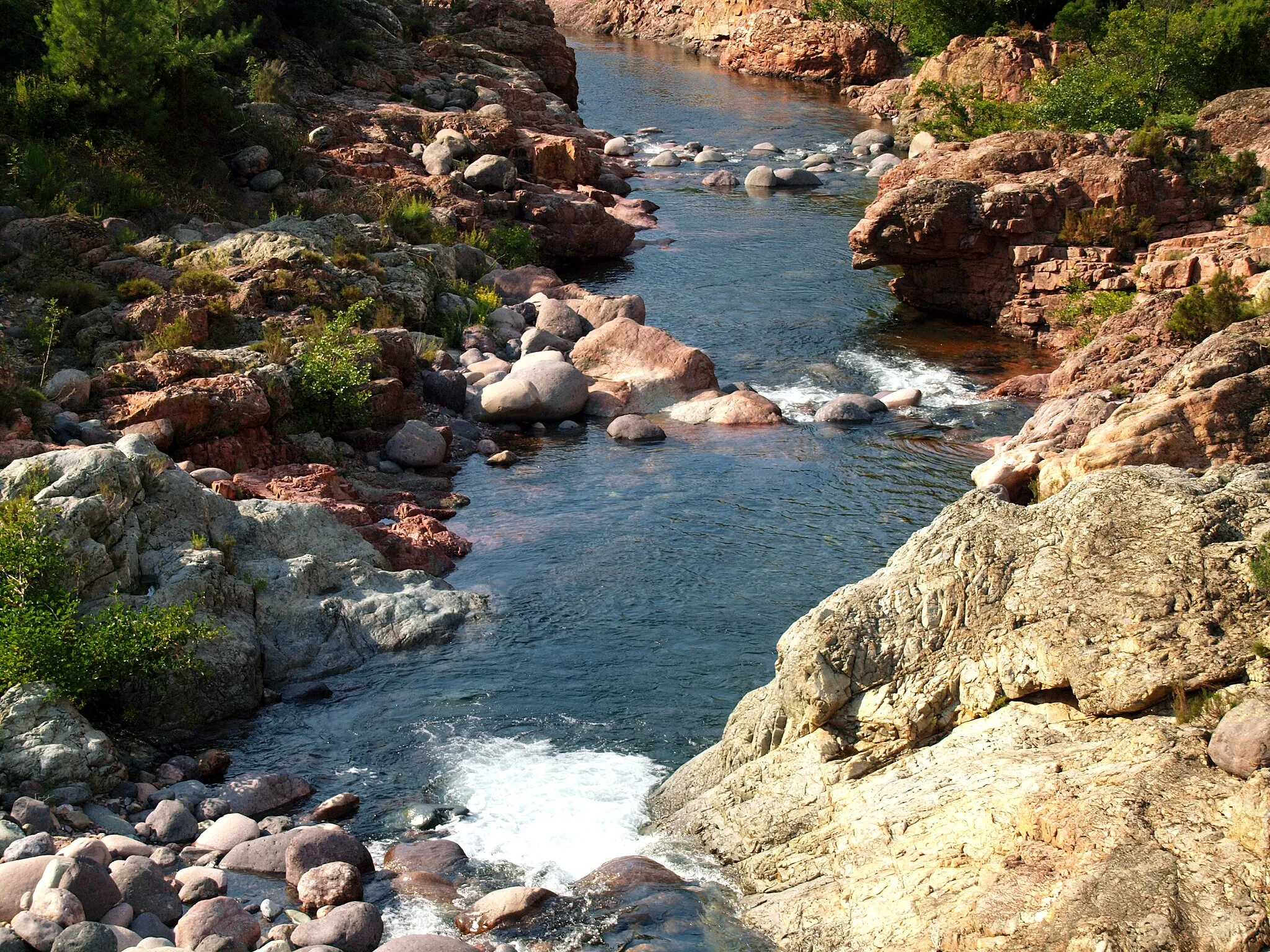 Photo showing: Manso - Le Fango en aval du pont de Manso