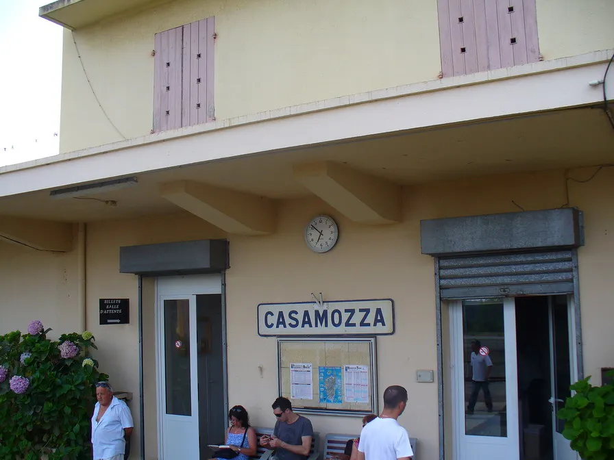 Photo showing: Casamozza train station