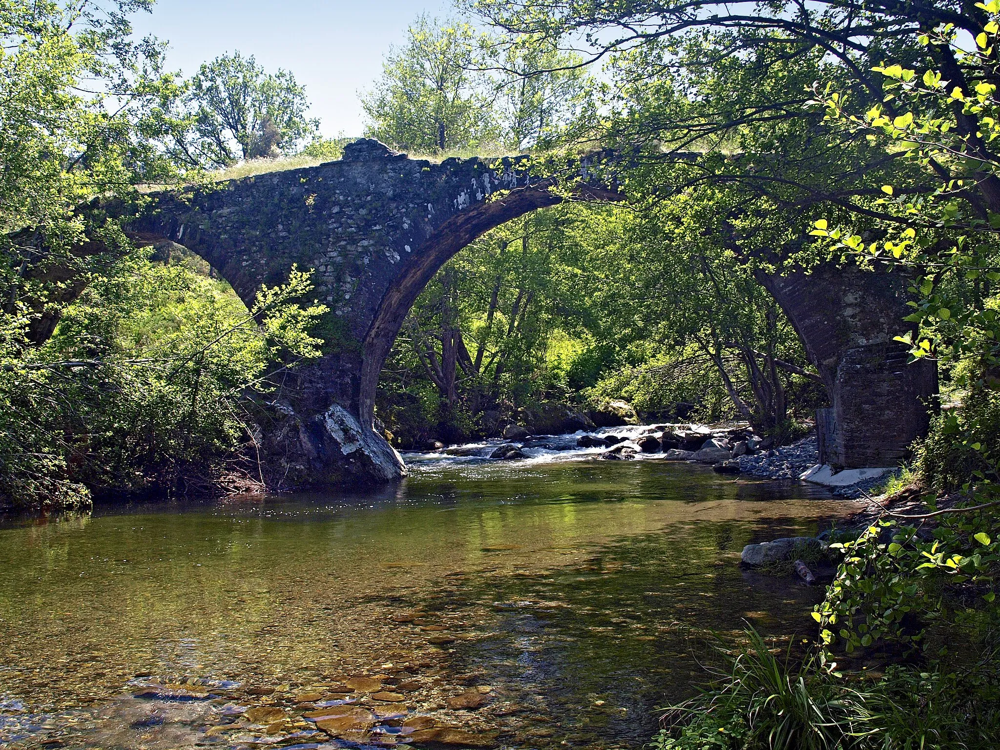 Photo showing: Murato (Corse) - Pont génois de Torreno sur le Bevinco