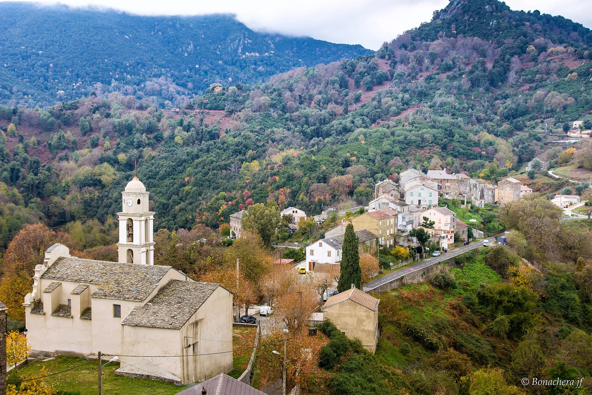 Photo showing: Chiatra (Haute-Corse) depuis l'oppidum