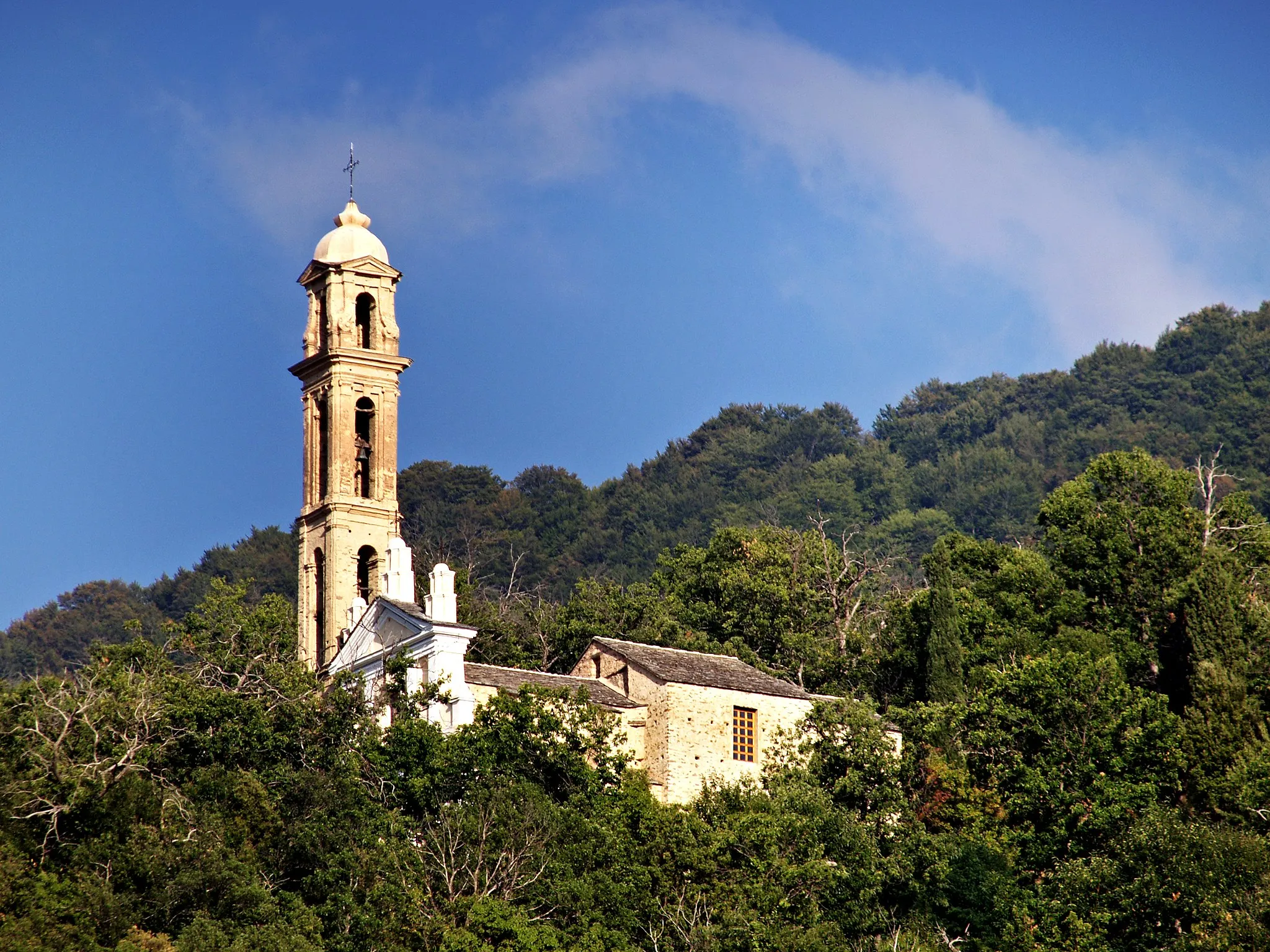 Photo showing: Sant'Andréa-di-Bozio (Corsica) - La "Cathédrale"