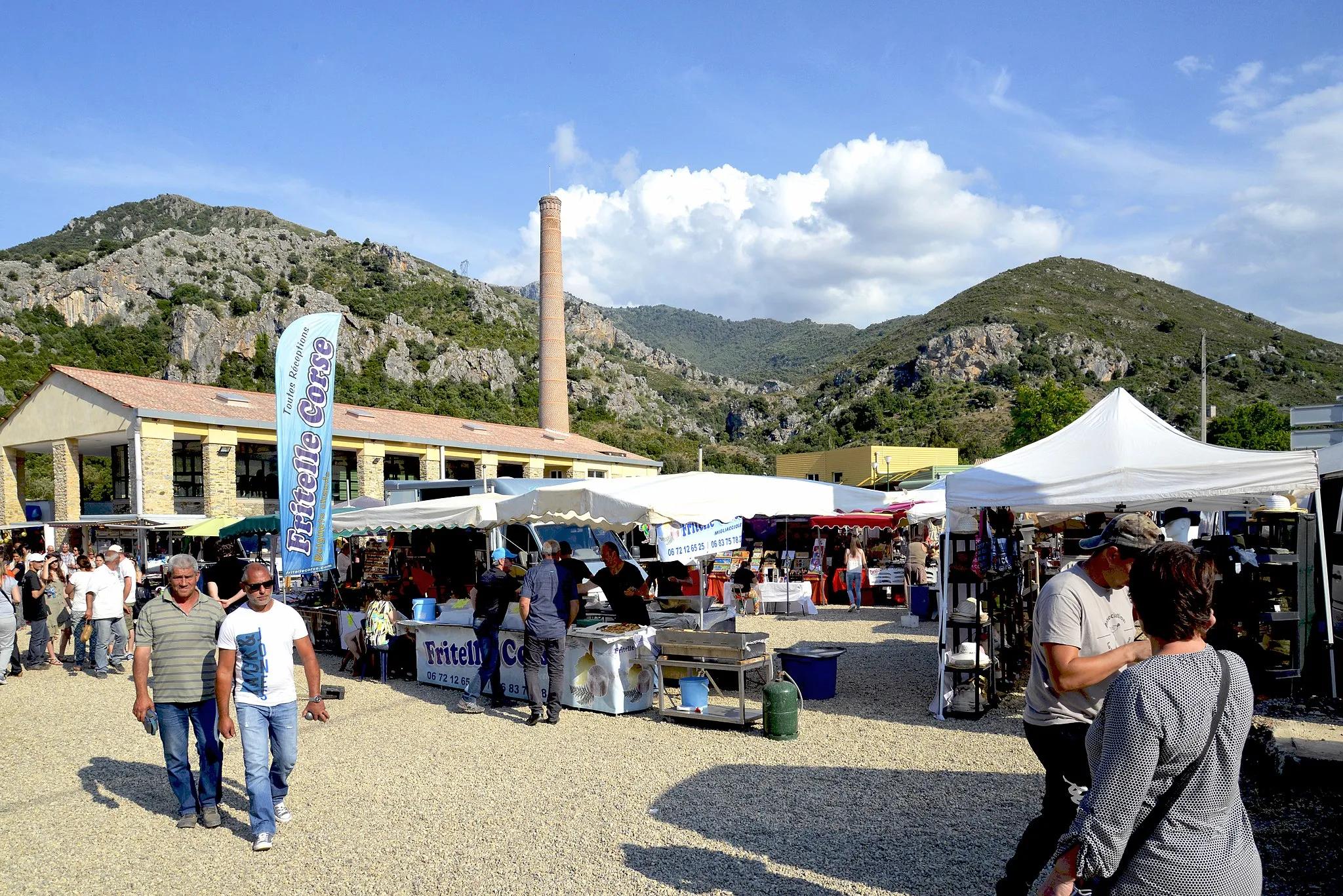Photo showing: Omessa, Talcini (Corse) - Le champ de foire (2015) de Francardo, à l'ancienne briquèterie