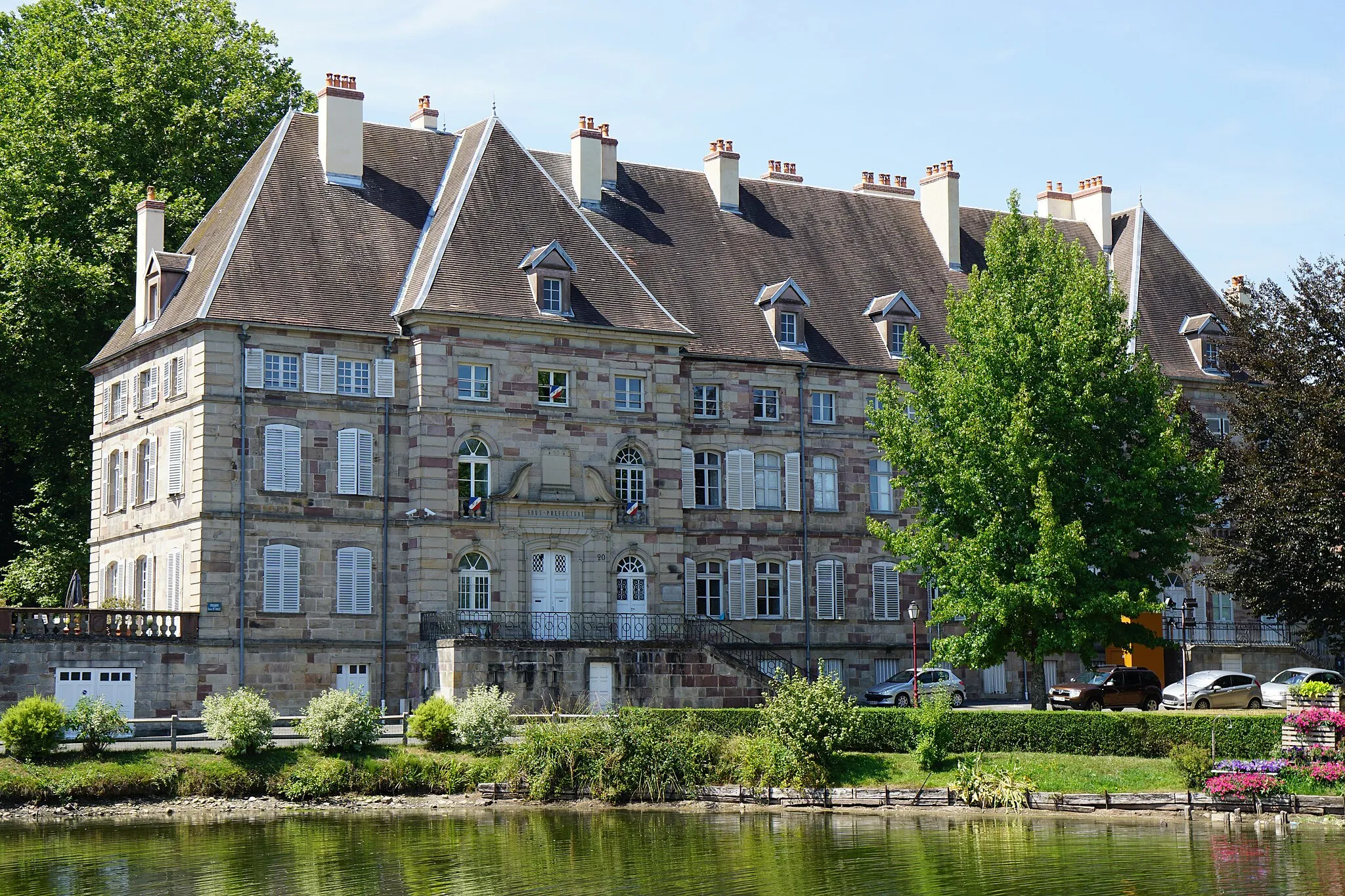 Photo showing: La sous-préfecture de Lure.