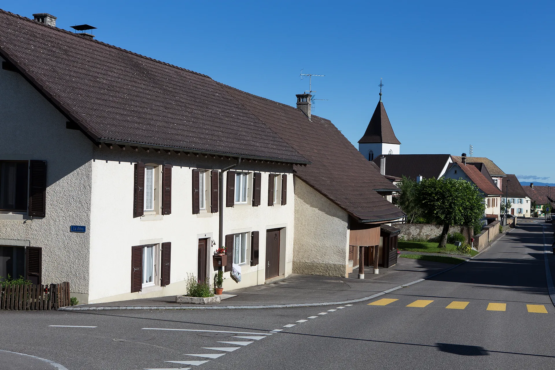 Photo showing: Route Cantonale in Bure (JU)