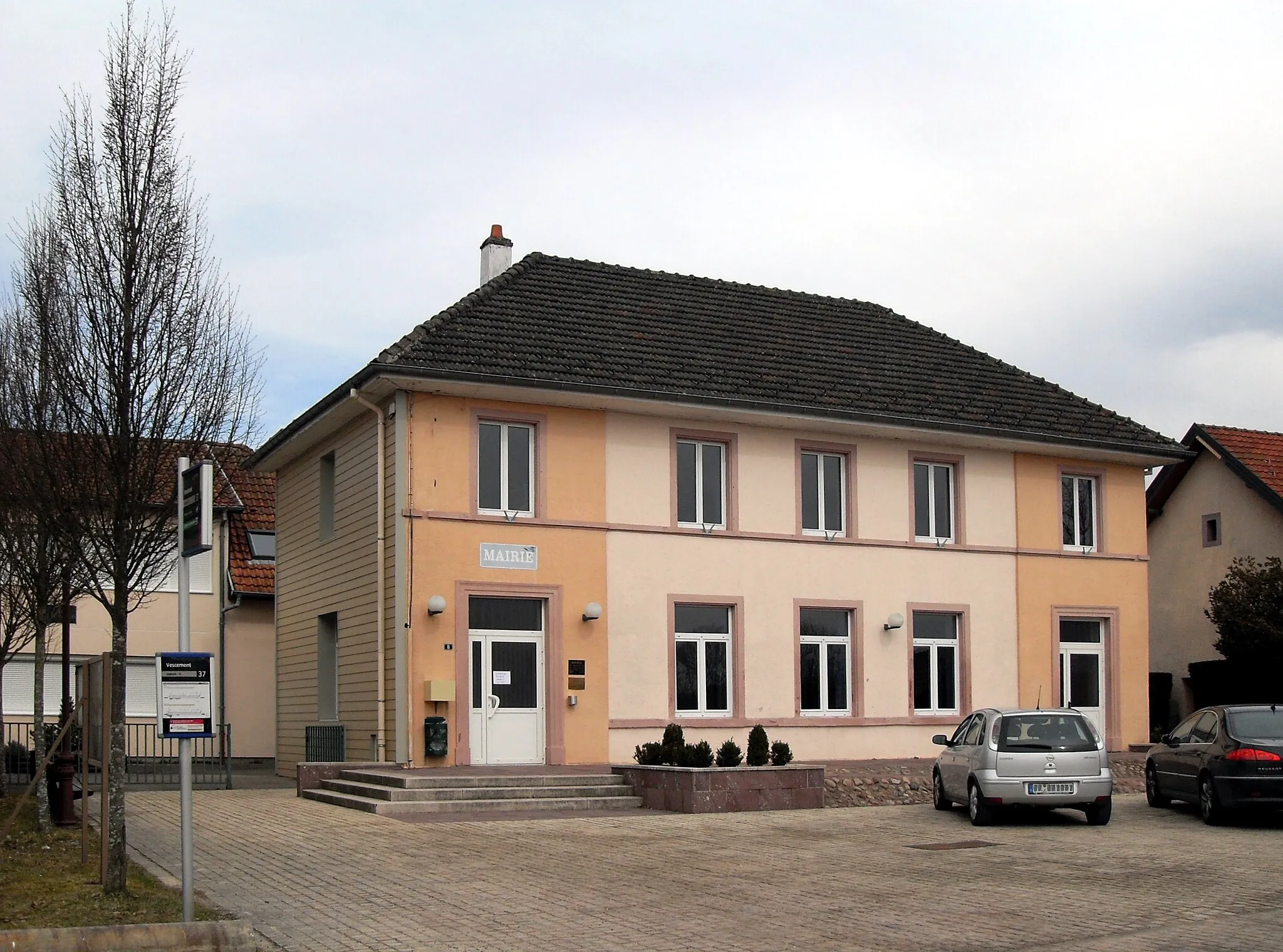 Photo showing: La mairie de Vescemont