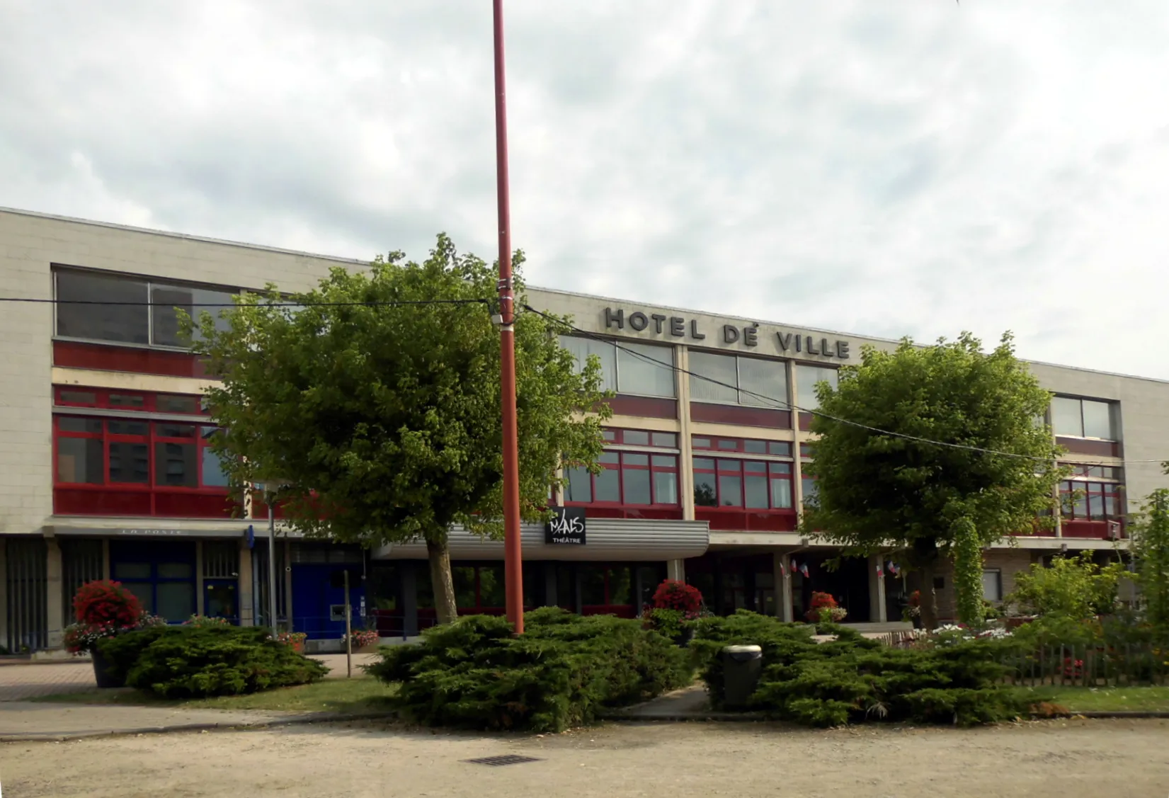 Photo showing: L'hôtel de ville de Sochaux