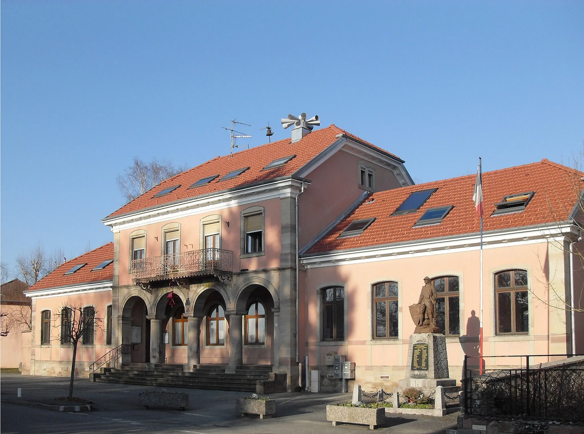 Photo showing: La mairie de Foussemagne