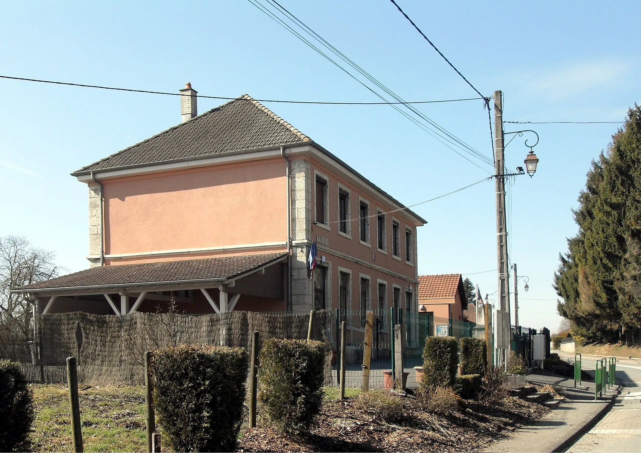 Photo showing: La mairie de Grosne