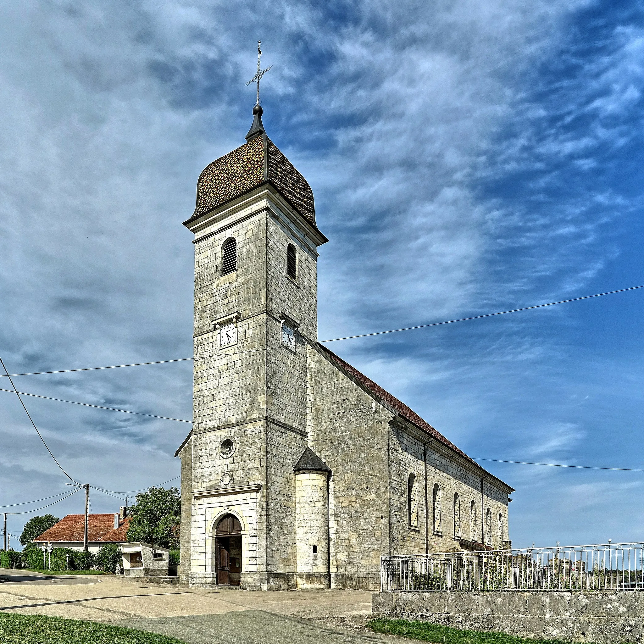 Photo showing: L'église de la Nativité Notre-Dame