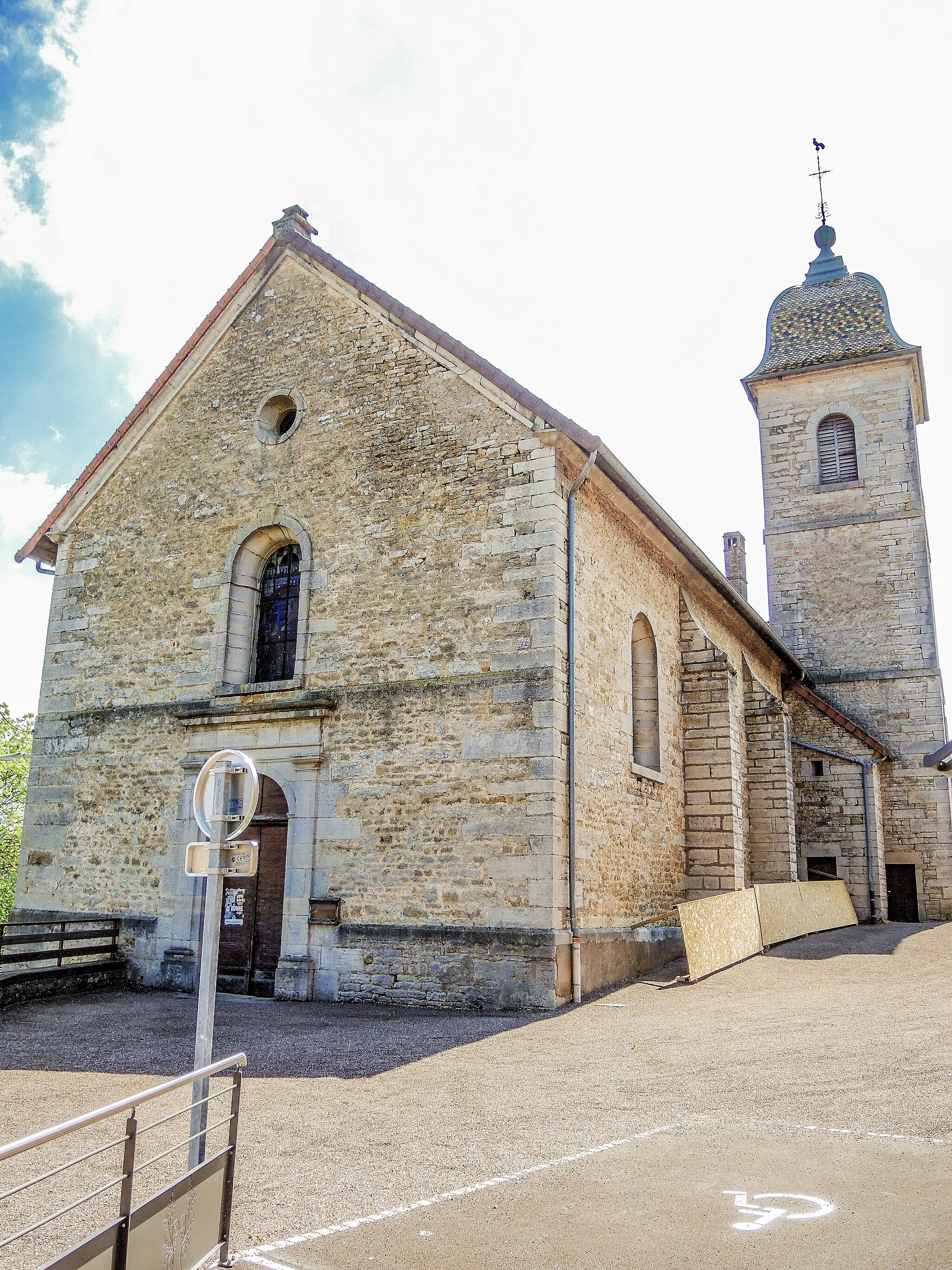 Photo showing: Eglise Saint-Rémi