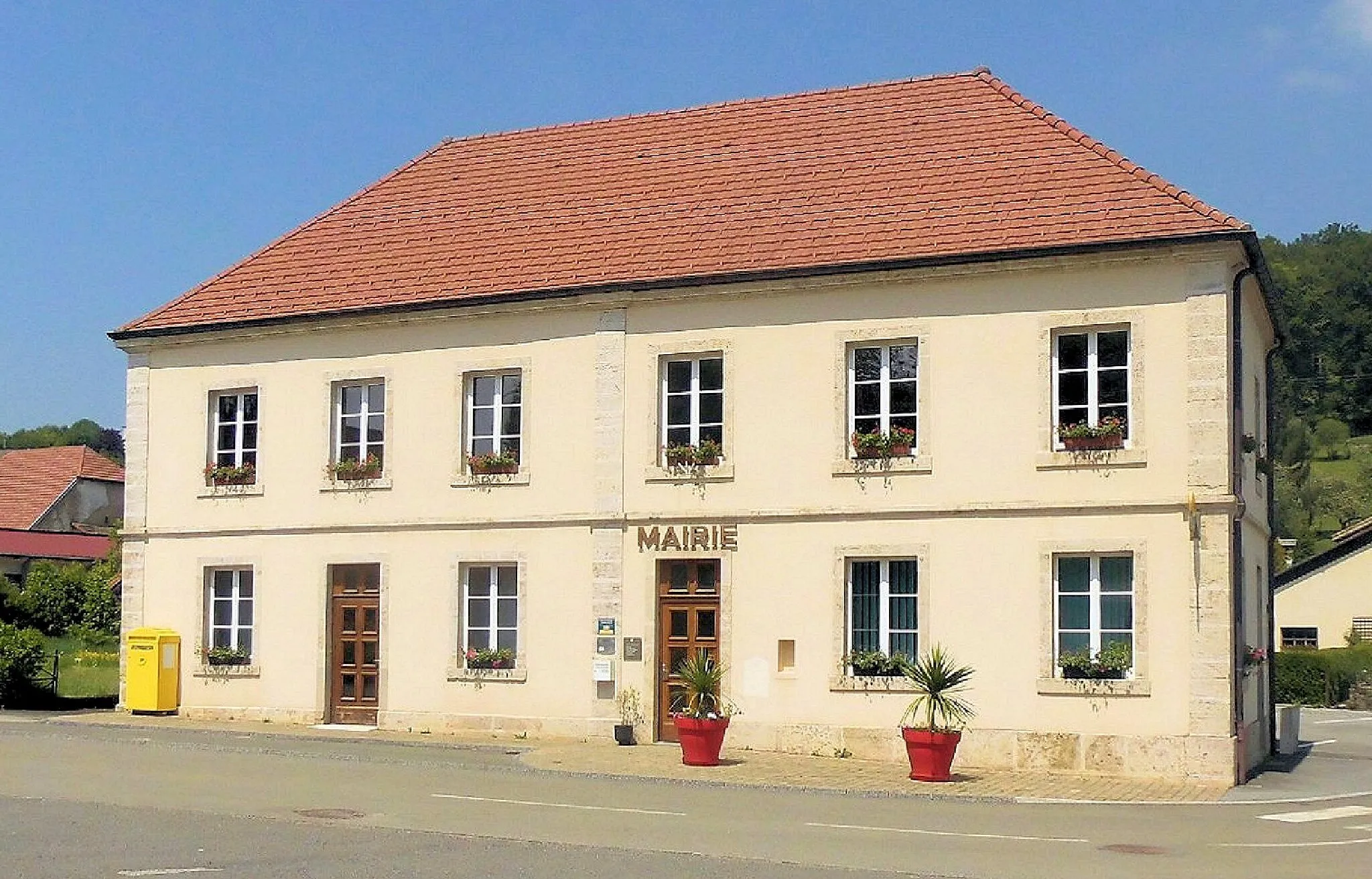 Photo showing: La mairie de Chamesol