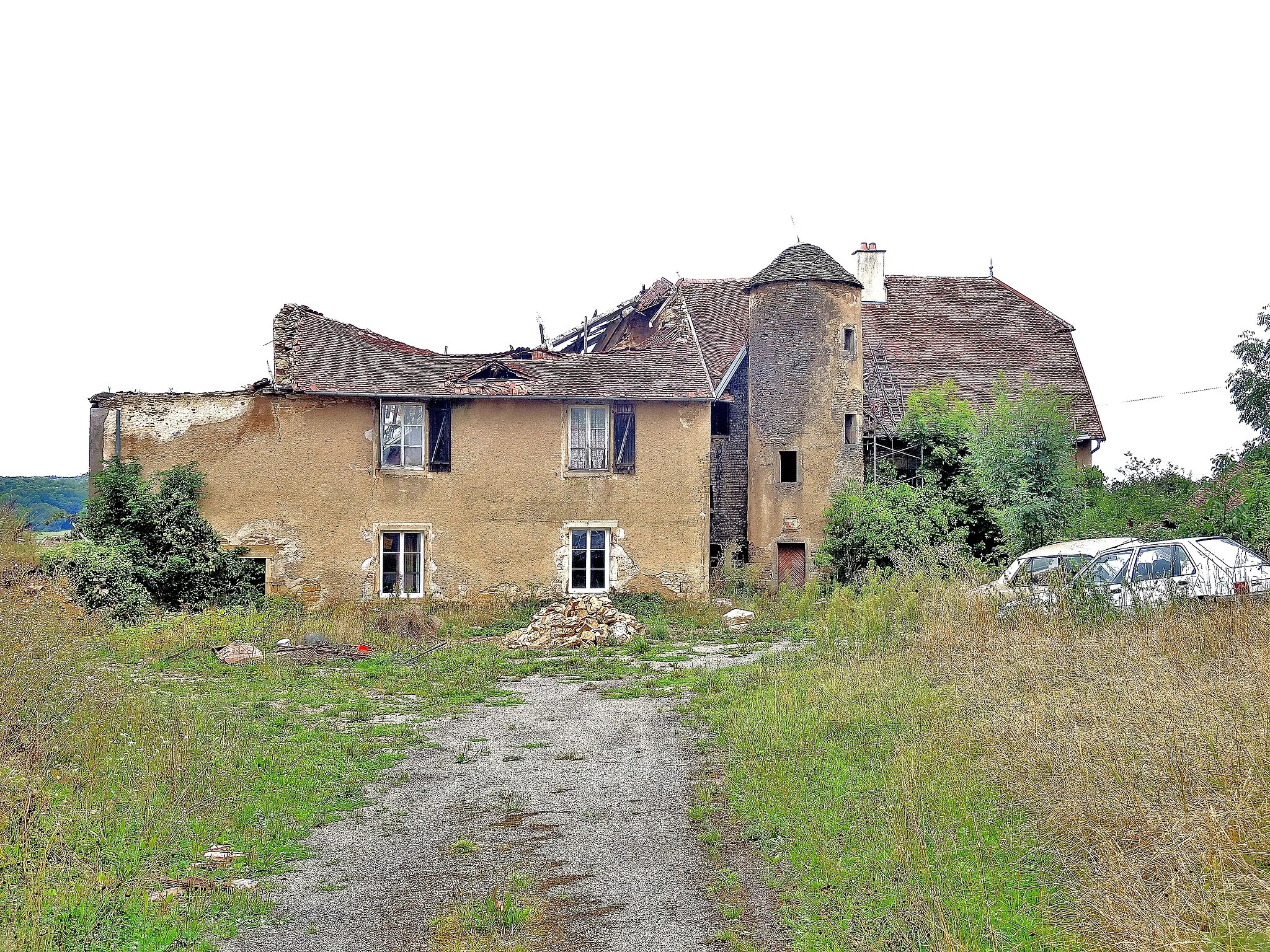 Photo showing: Ancienne ferme fortifiée.