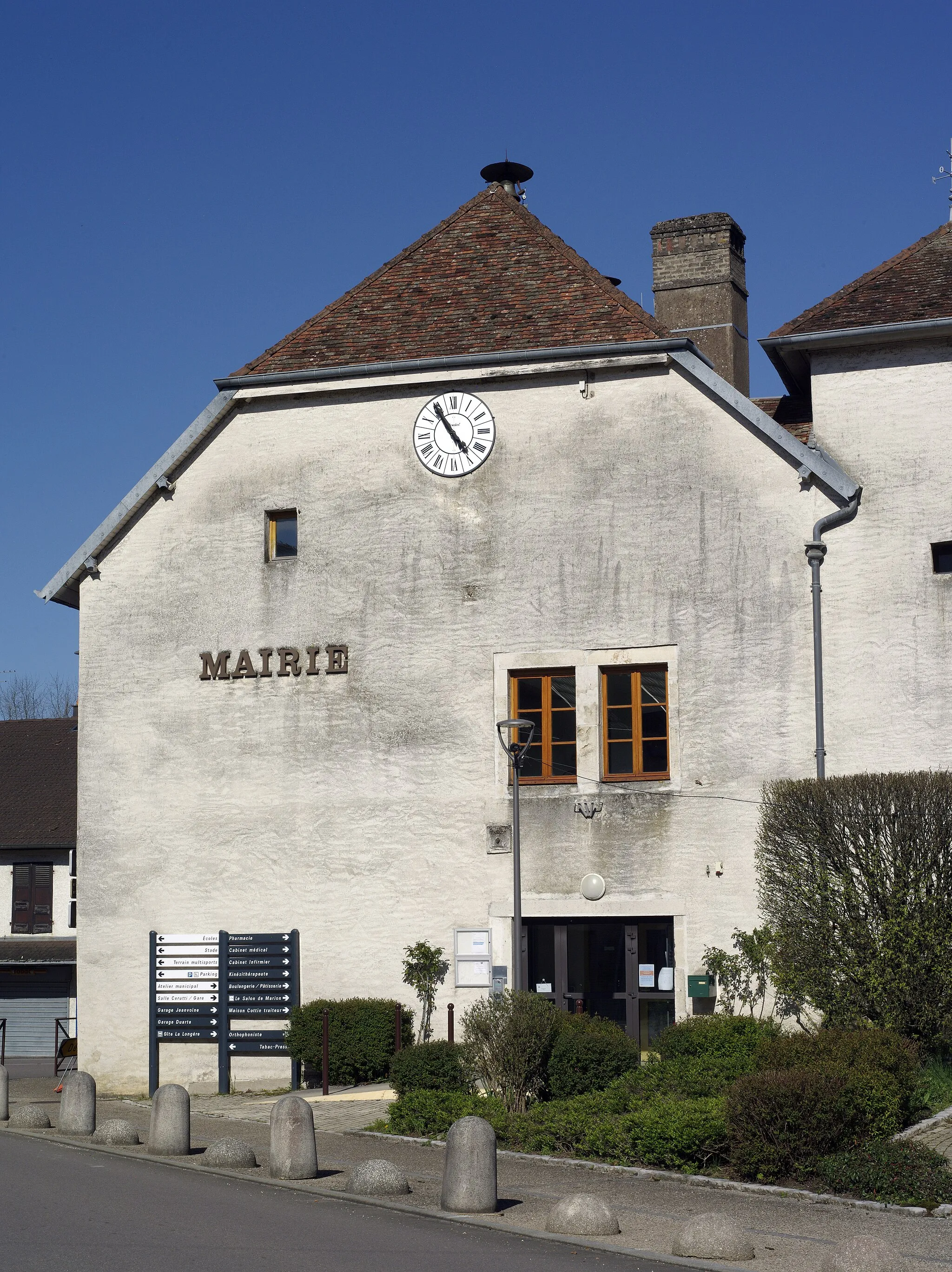 Photo showing: image montrant une photographie prise à Emagny, département du Doubs : la mairie