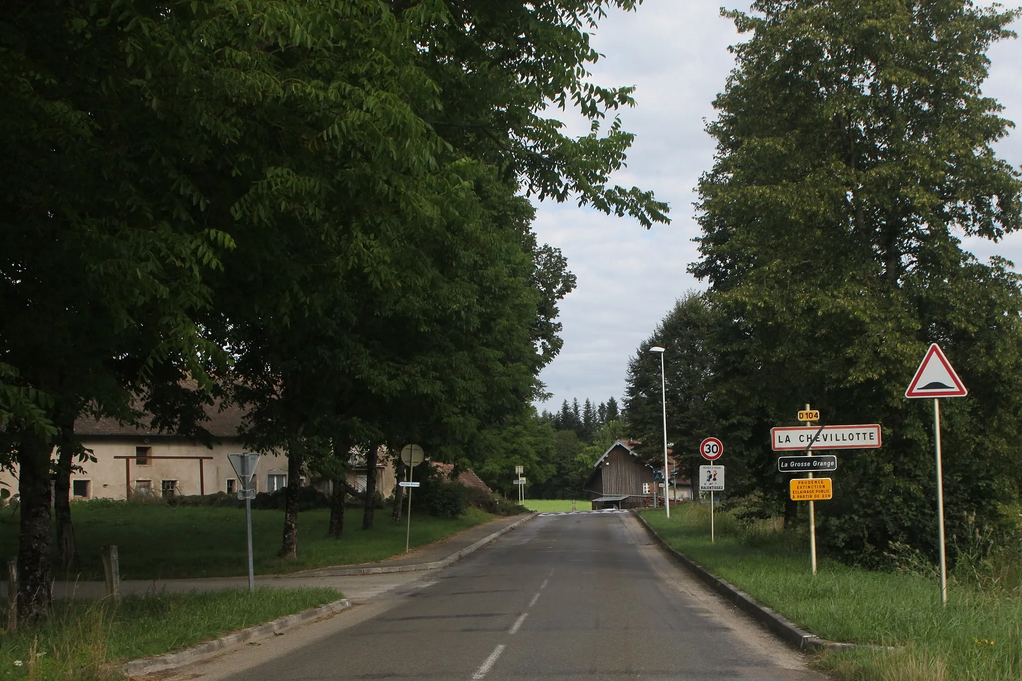 Photo showing: Entrée de La Chevillotte (Doubs).