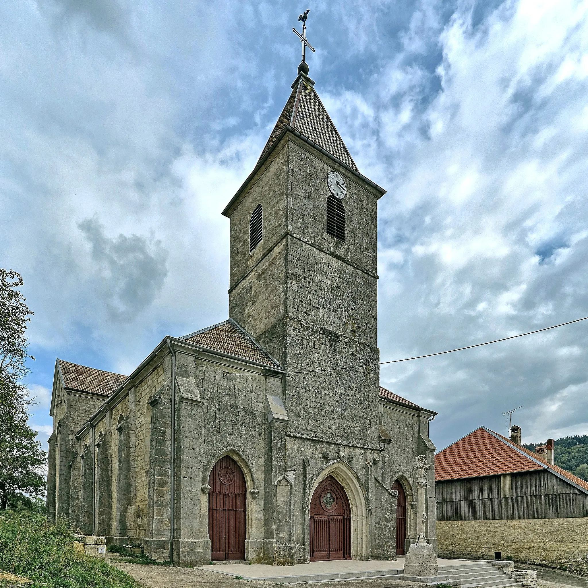 Photo showing: This building is indexed in the base Mérimée, a database of architectural heritage maintained by the French Ministry of Culture, under the reference IA00014446 .