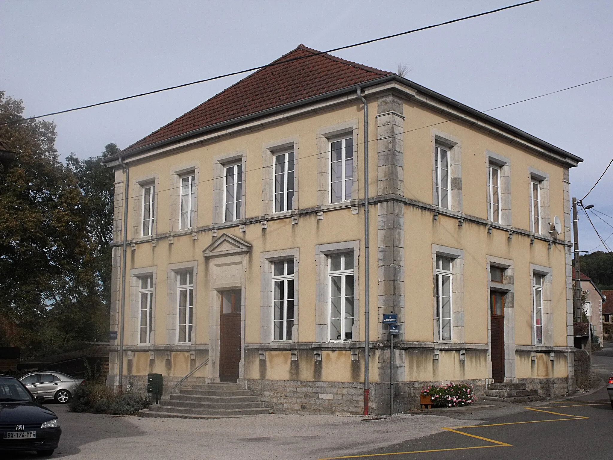 Photo showing: Ecole à Mésandans, Doubs, France