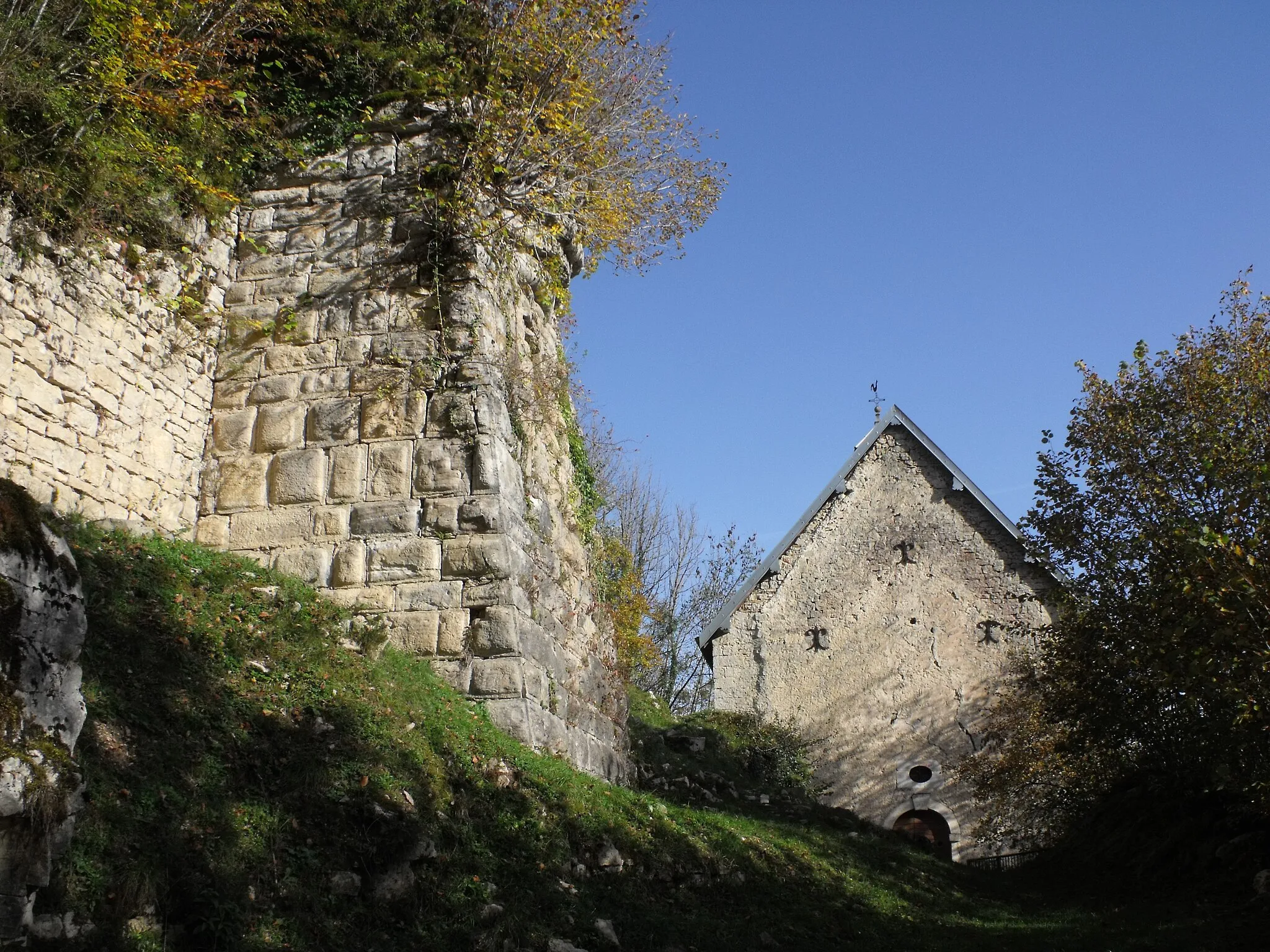 Photo showing: Chapelle castrale de Montjoie le Château (Doubs, France)