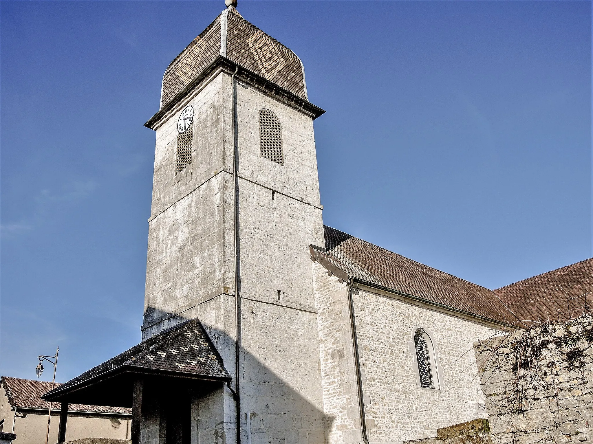 Photo showing: Eglise Saint-Léger de Pompierre-sur-Doubs