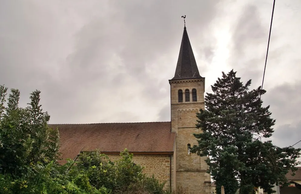 Photo showing: Église Saint-Martin de Chilly-sur-Salins