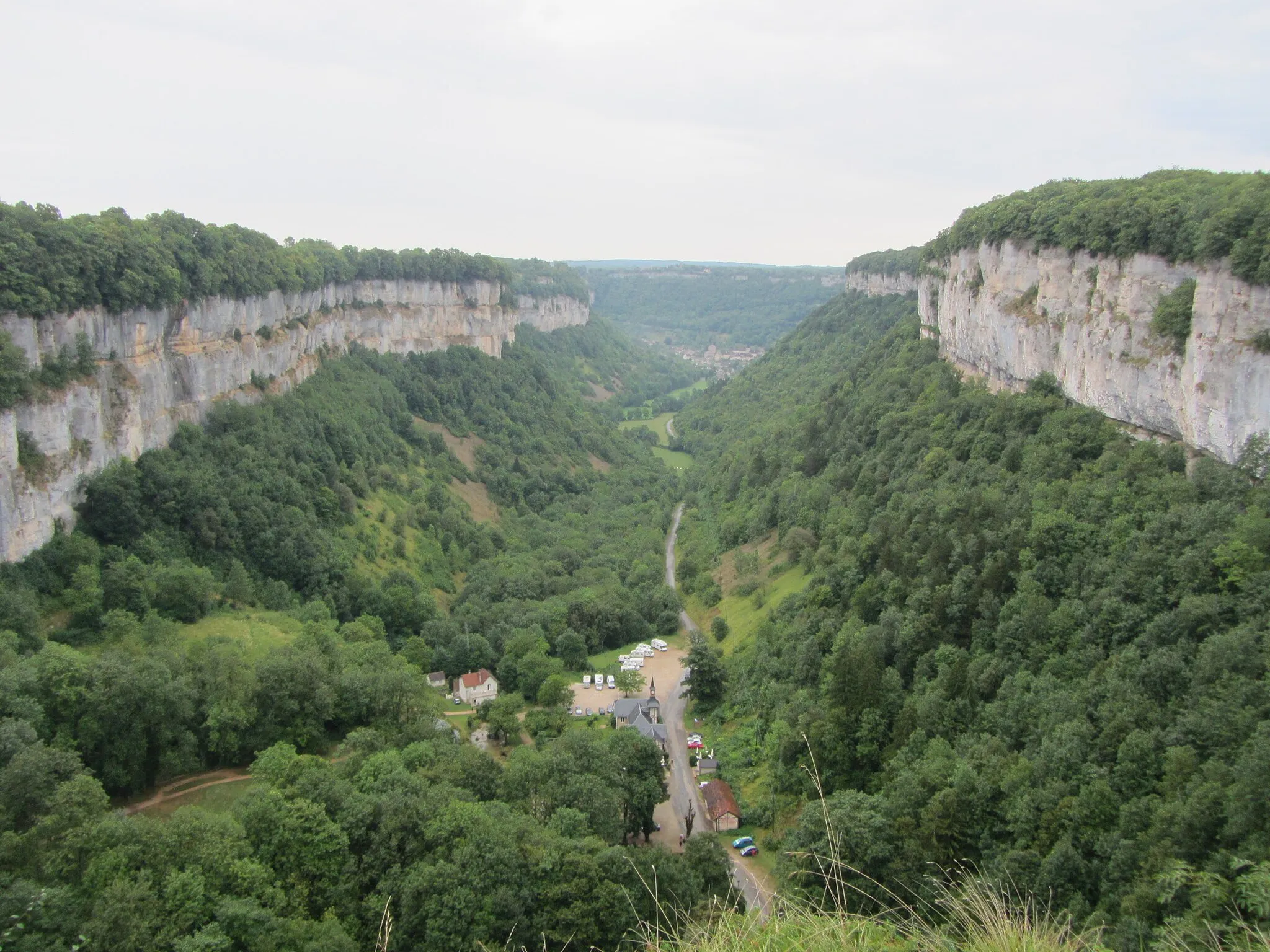 Photo showing: Vue sur Baume-les-Messieurs, France