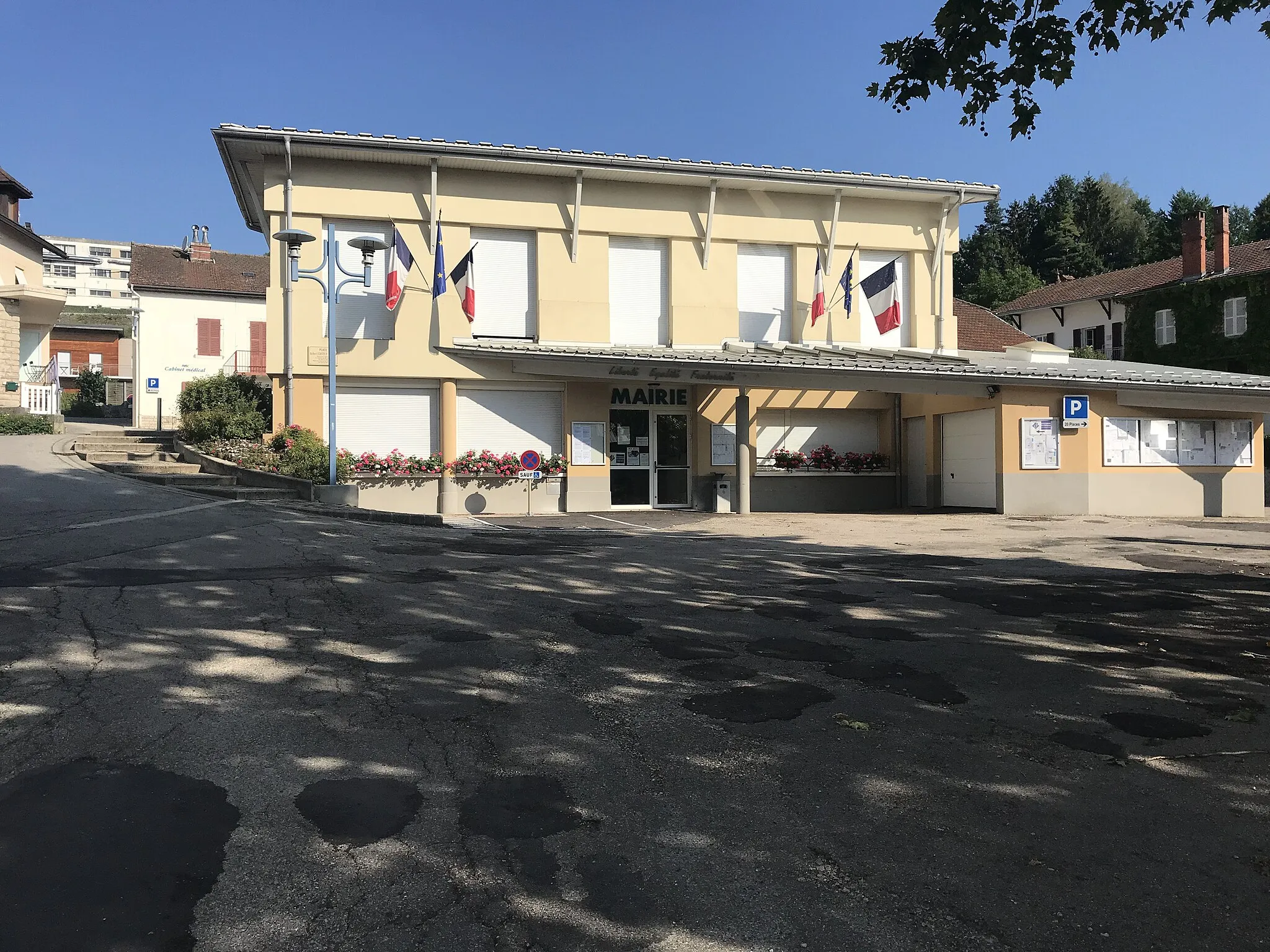 Photo showing: Image de Lavans-lès-Saint-Claude, Jura, France en juillet 2018.