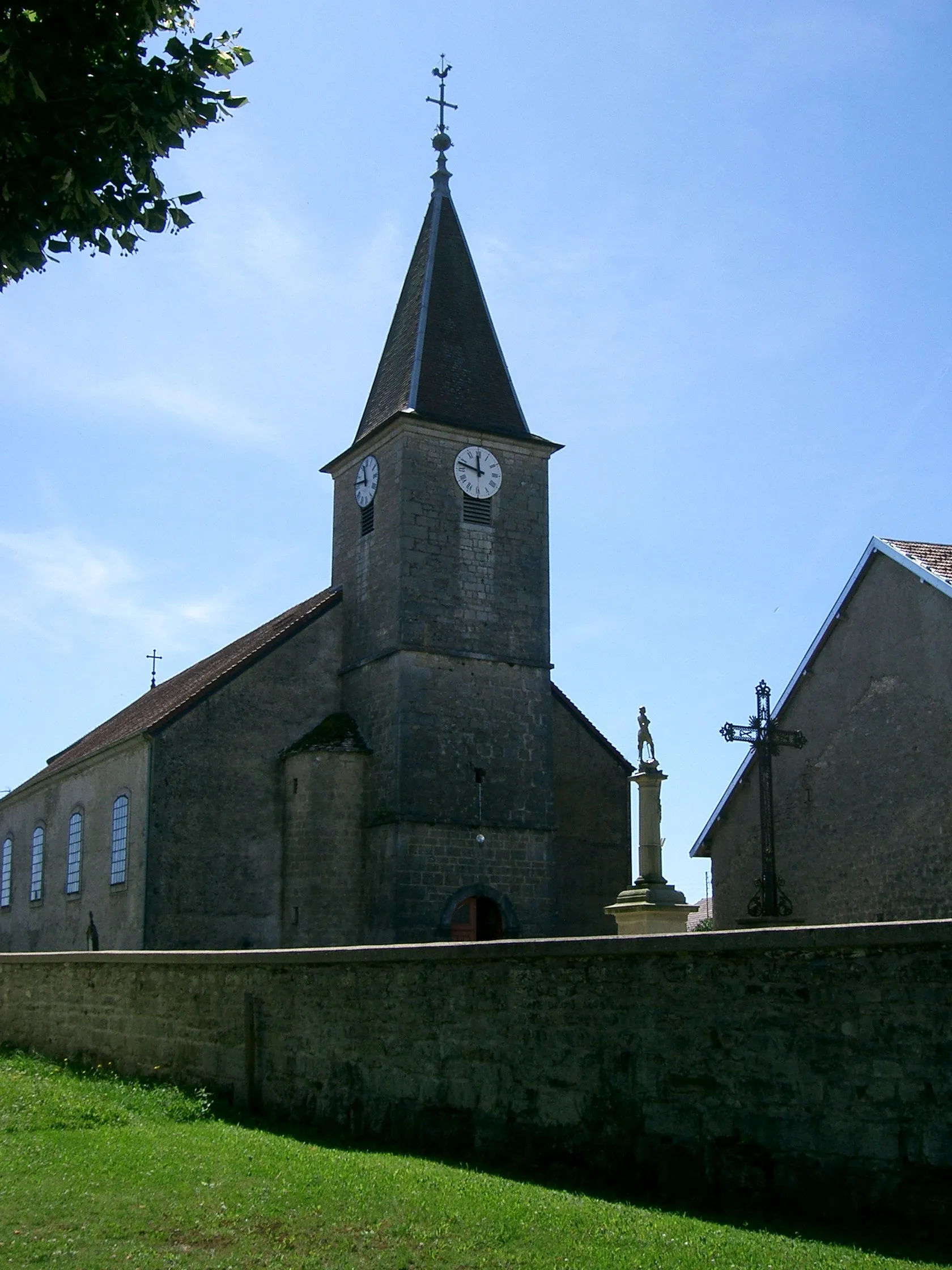 Photo showing: église de Mont-sur-Monnet (Jura - France)