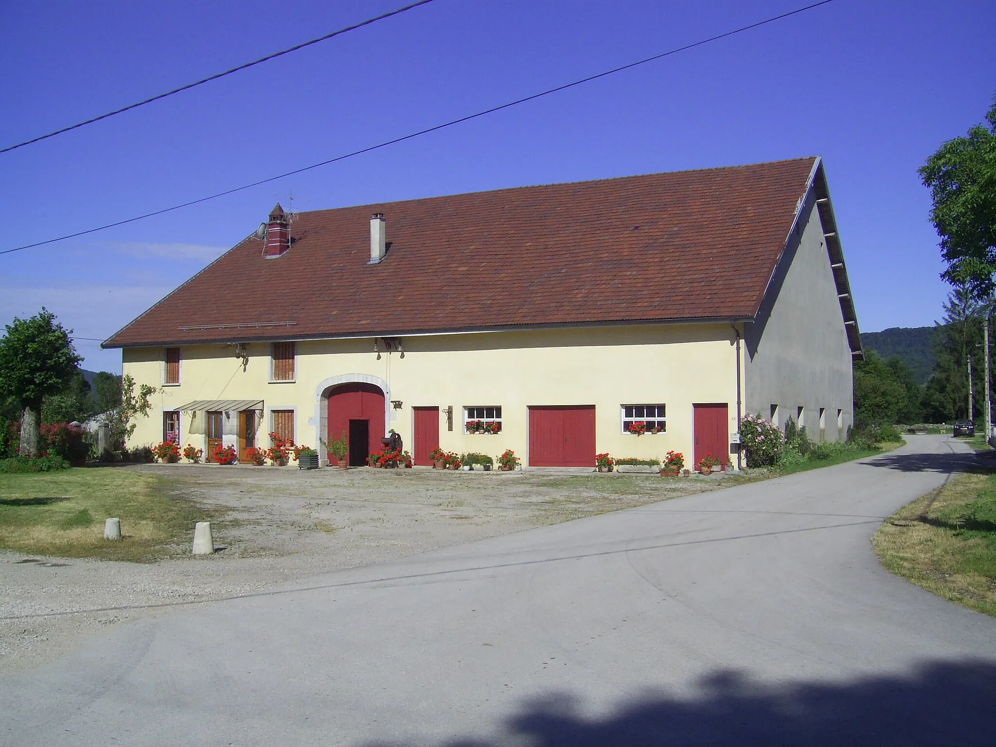 Photo showing: Montigny-sur-l'Ain is a village in the département Juar, France.