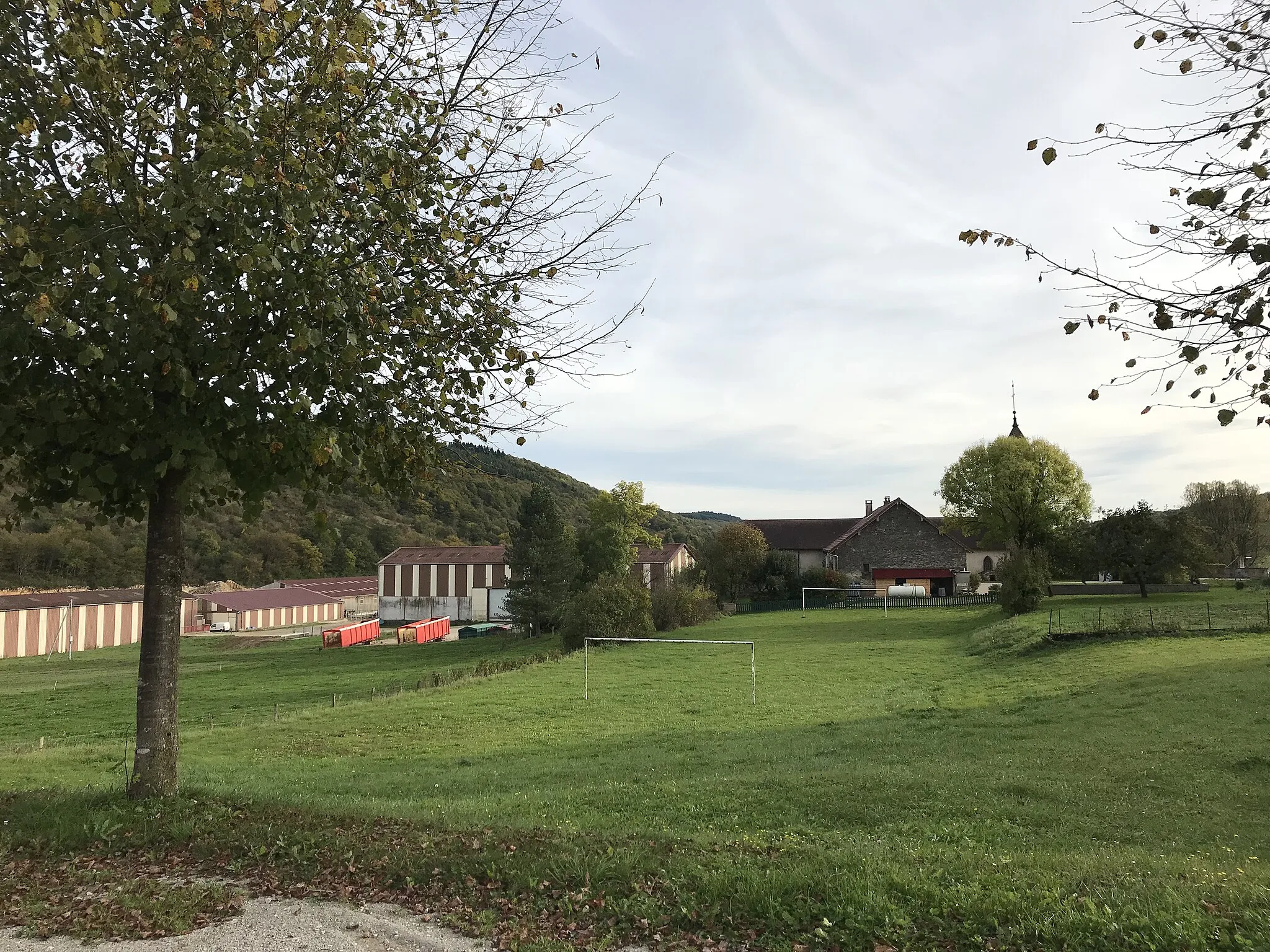 Photo showing: Rothonay (Jura, France) en octobre 2017.