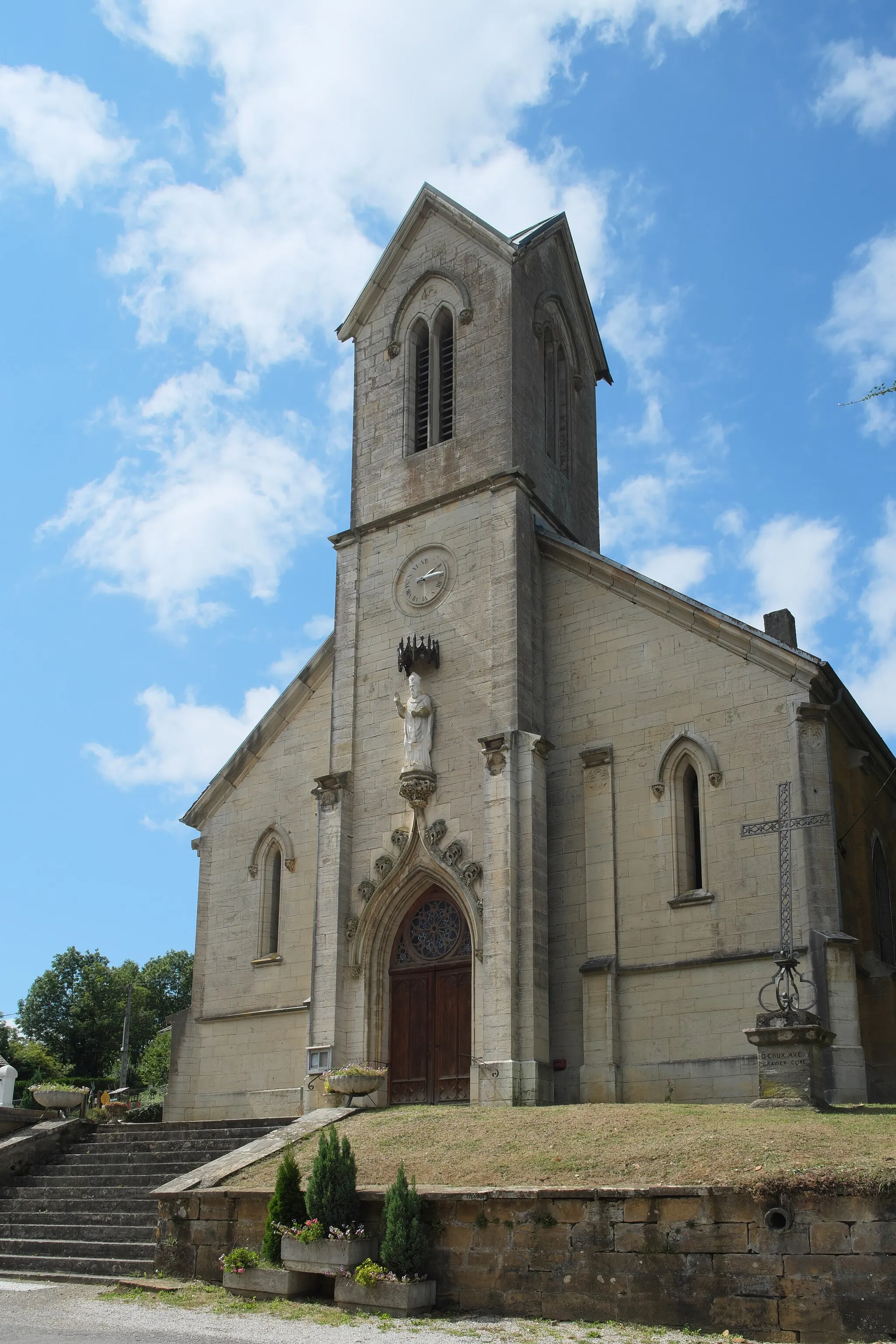 Photo showing: Kirche Saint-Léger in Pupillin im Département Jura (Region Bourgogne-Franche-Comté/Frankreich)