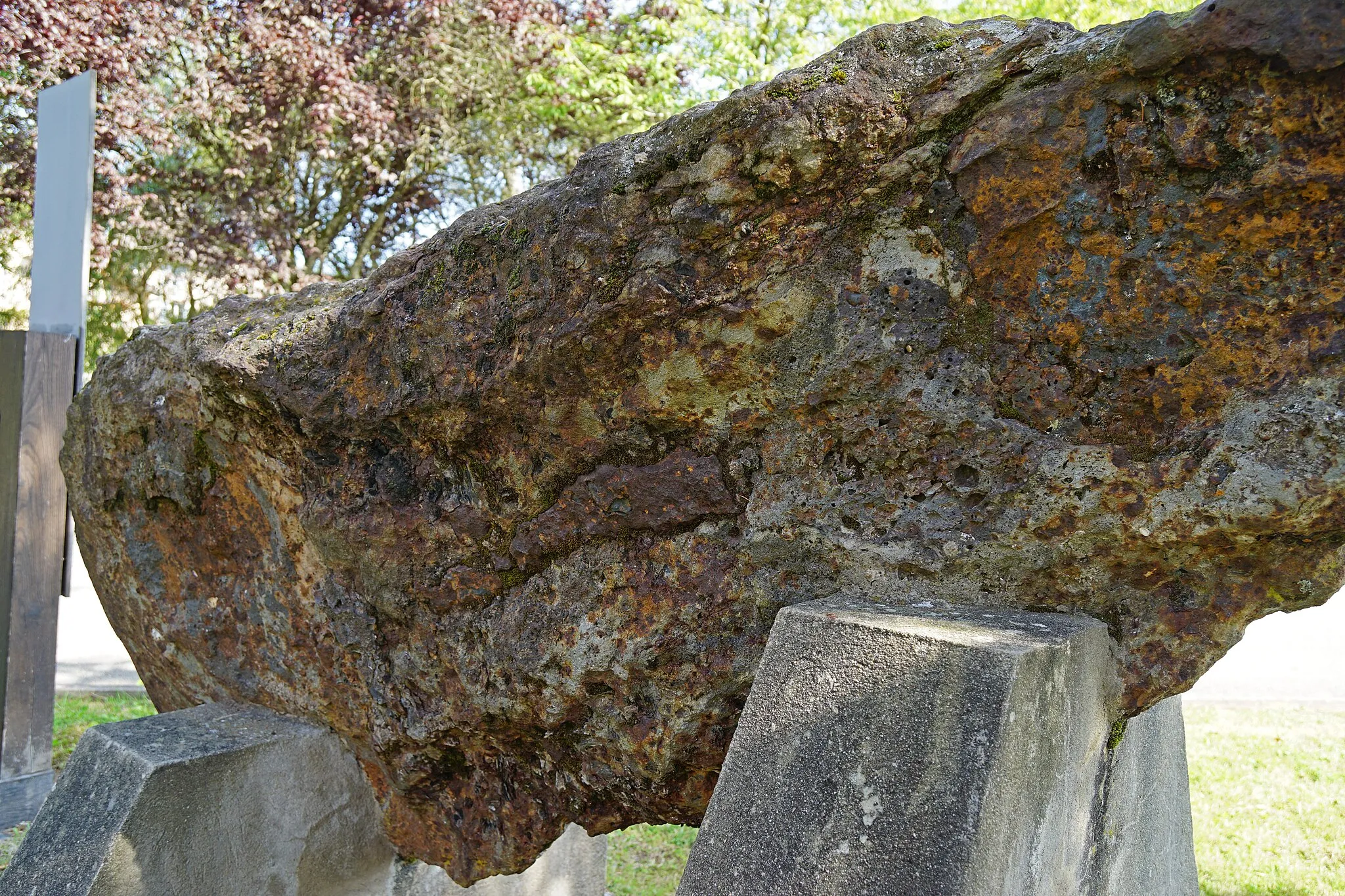 Photo showing: Horniau issu du haut-fourneau de Chagey.