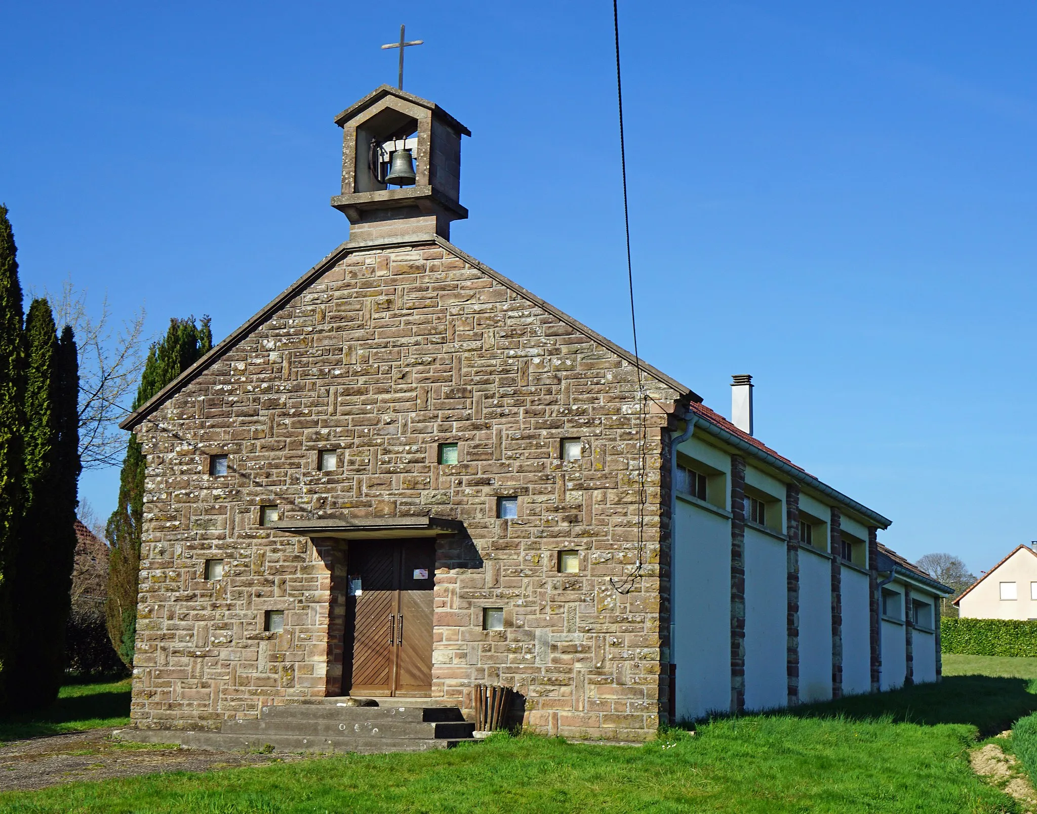 Photo showing: La chapelle Saint-Bernard de Clairegoutte.