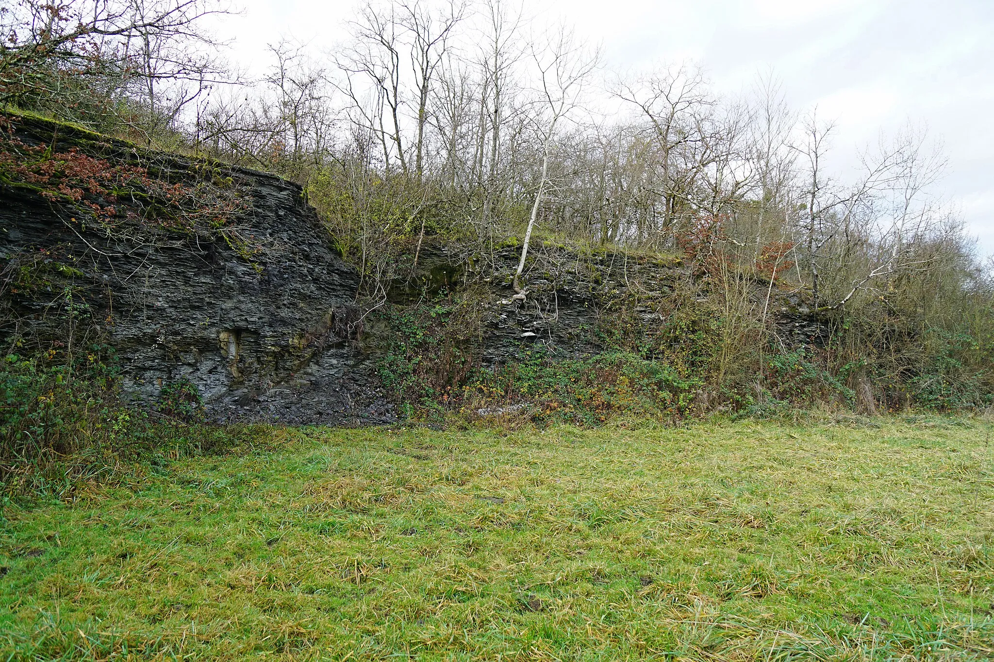 Photo showing: La mine de schiste de Creveney.