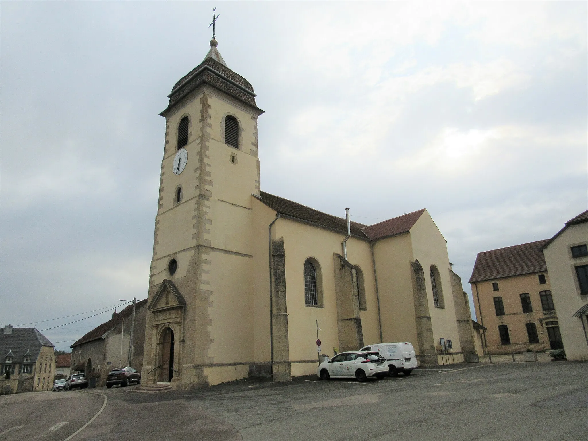 Photo showing: église Saint Maurice