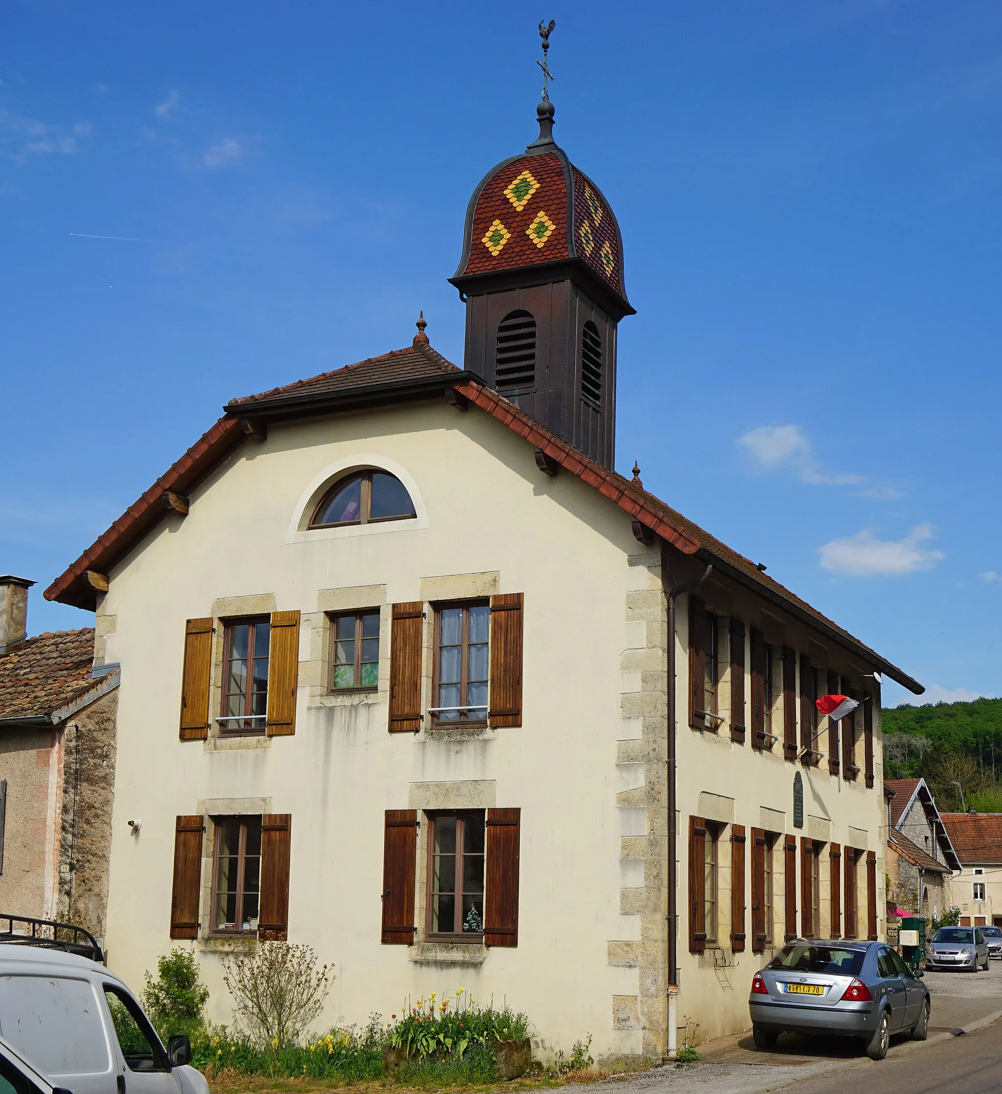 Photo showing: Mairie de La Creuse.