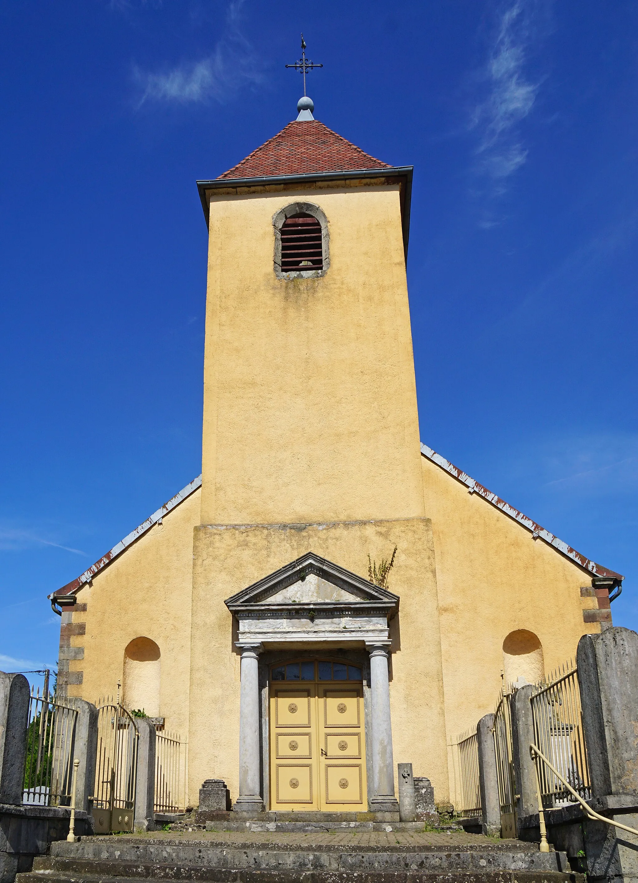 Photo showing: L'église de Saint-Ferjeux.