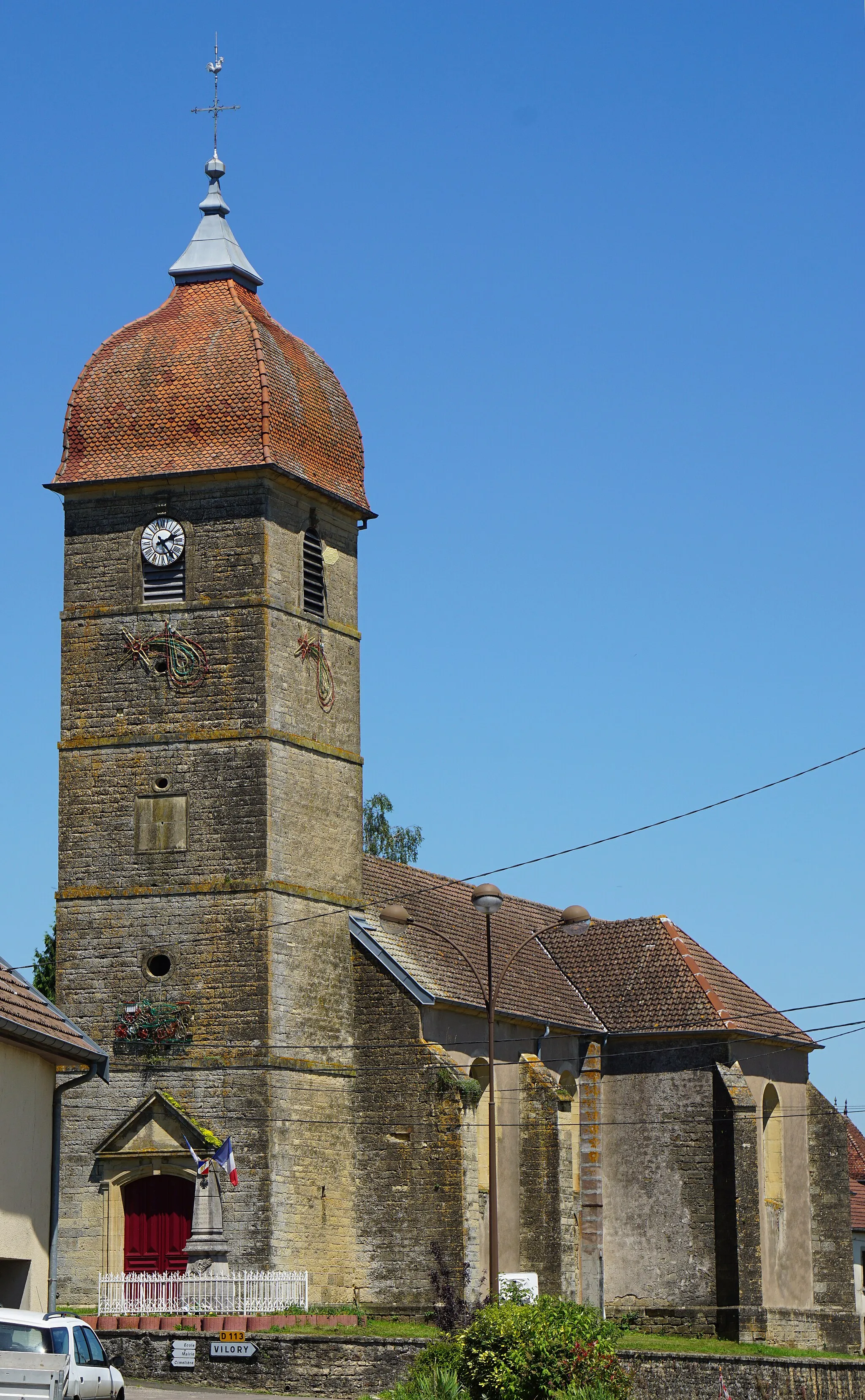Photo showing: L'église de Varogne.