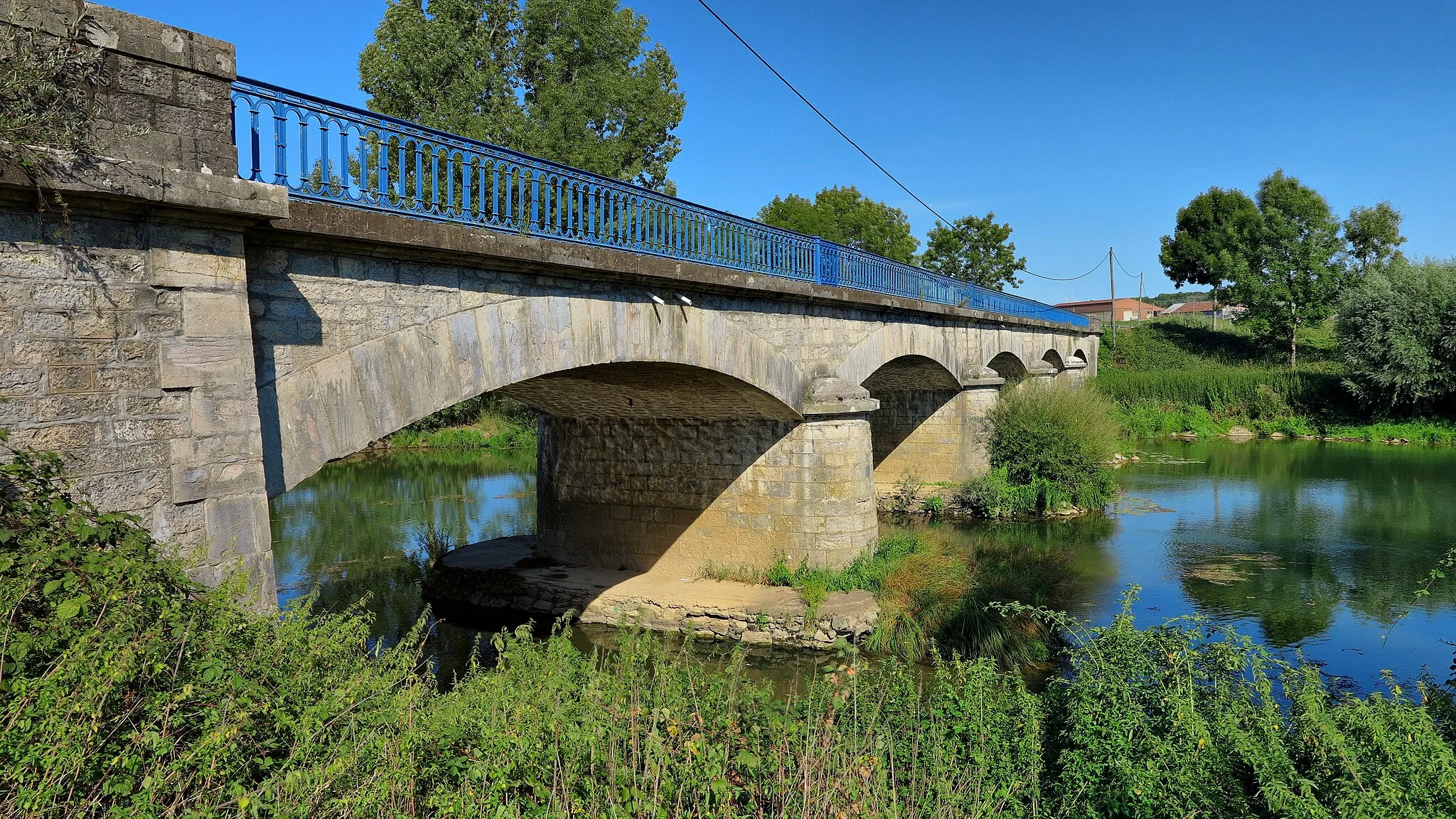 Photo showing: Le pont sur l'Ognon