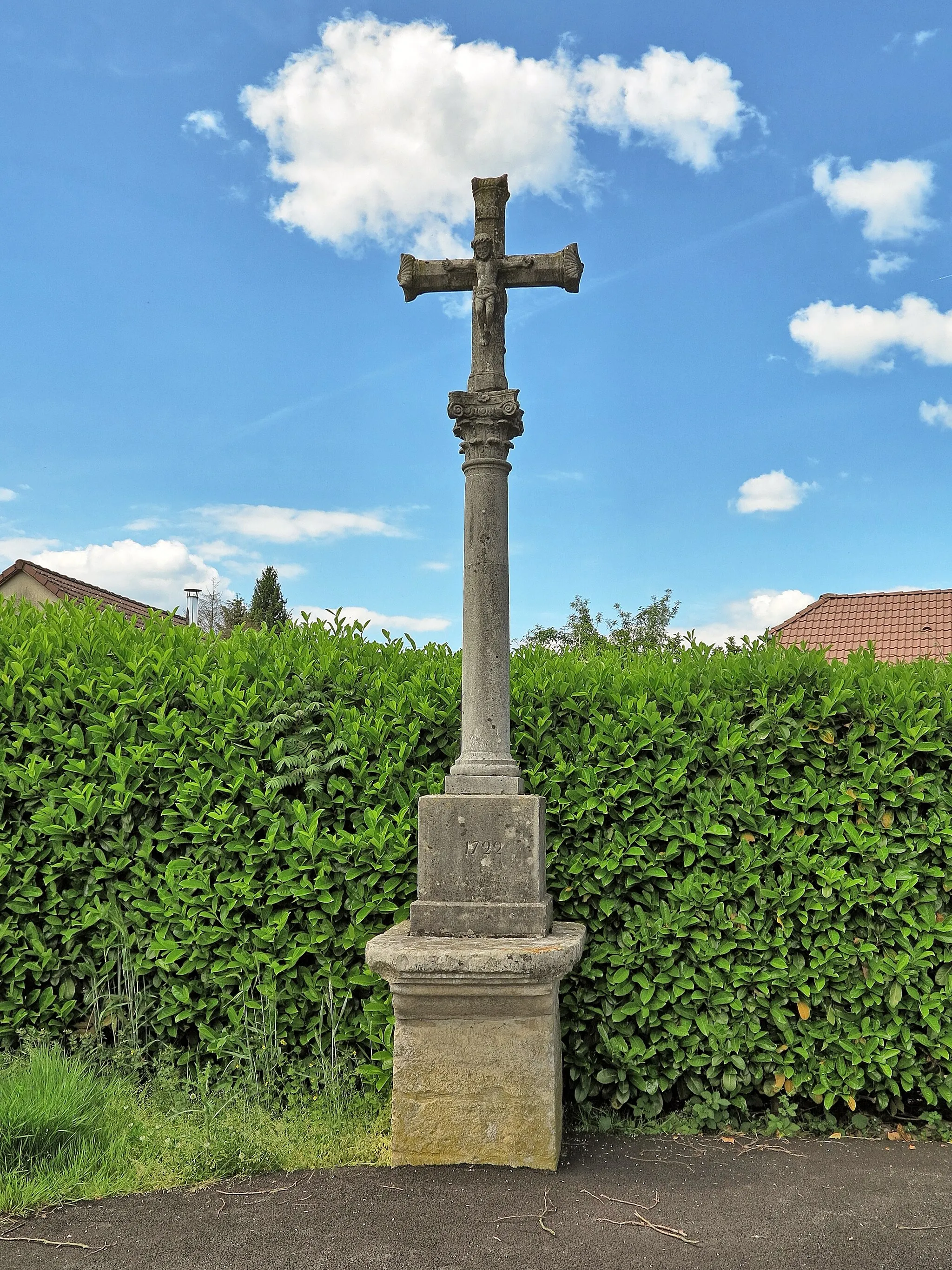 Photo showing: La croix de 1722