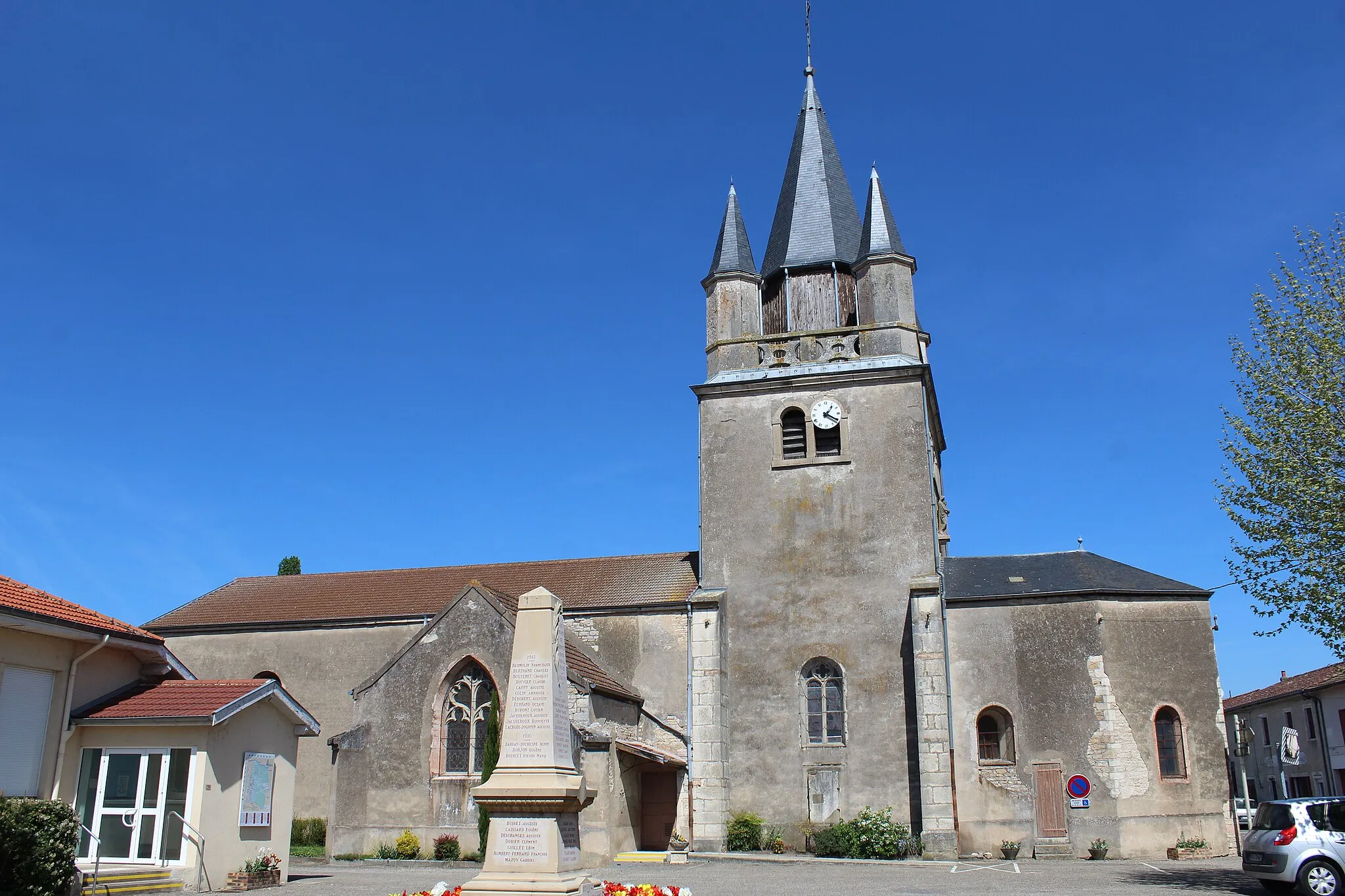 Photo showing: Église Saints Pierre et Paul de Sermoyer.