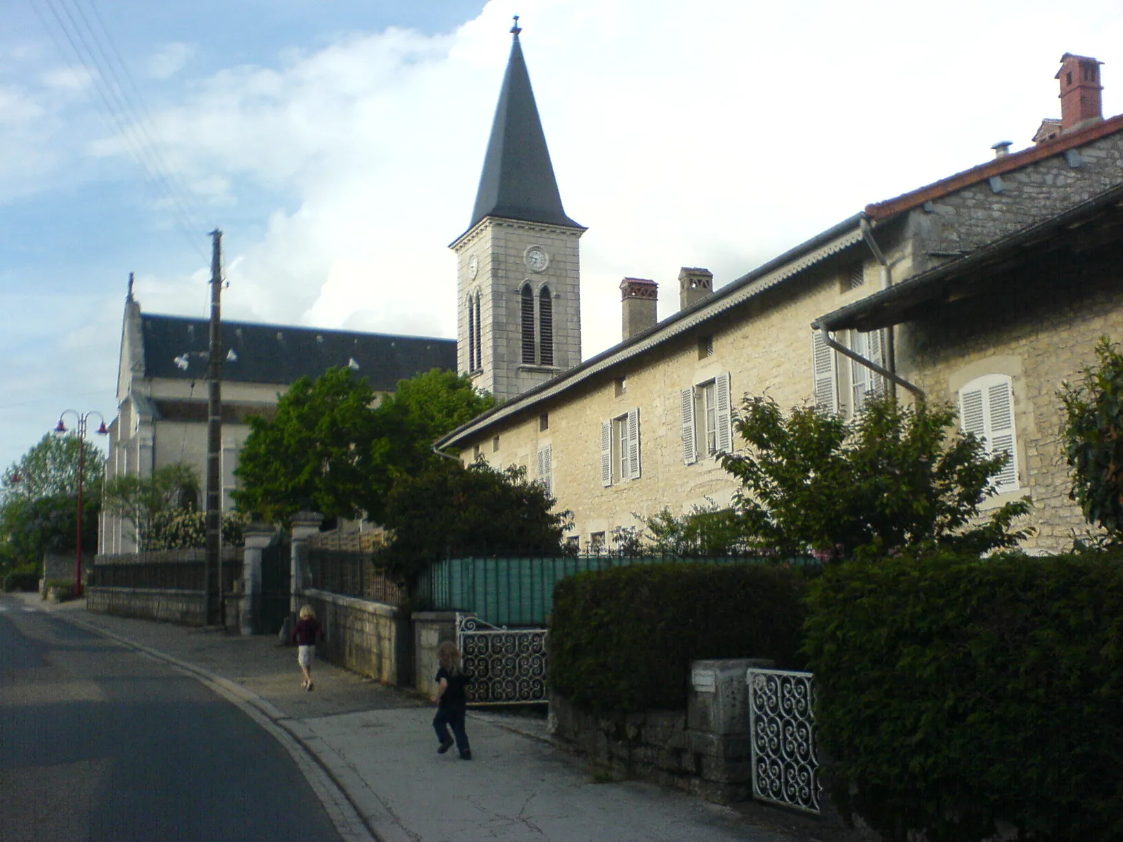 Photo showing: Simandre sur Suran, le Village