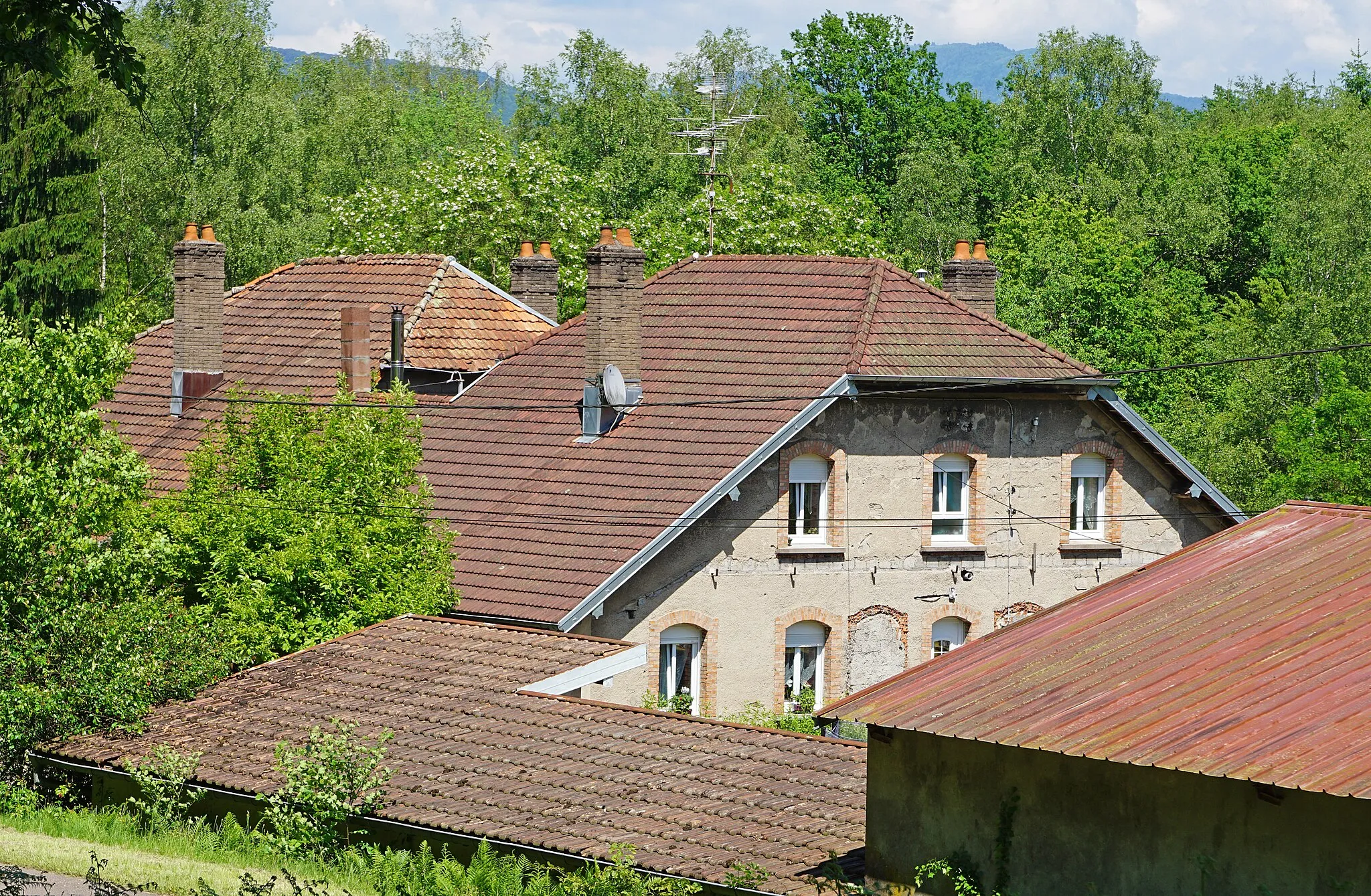 Photo showing: Puits du Magny, bâtiment administratif.