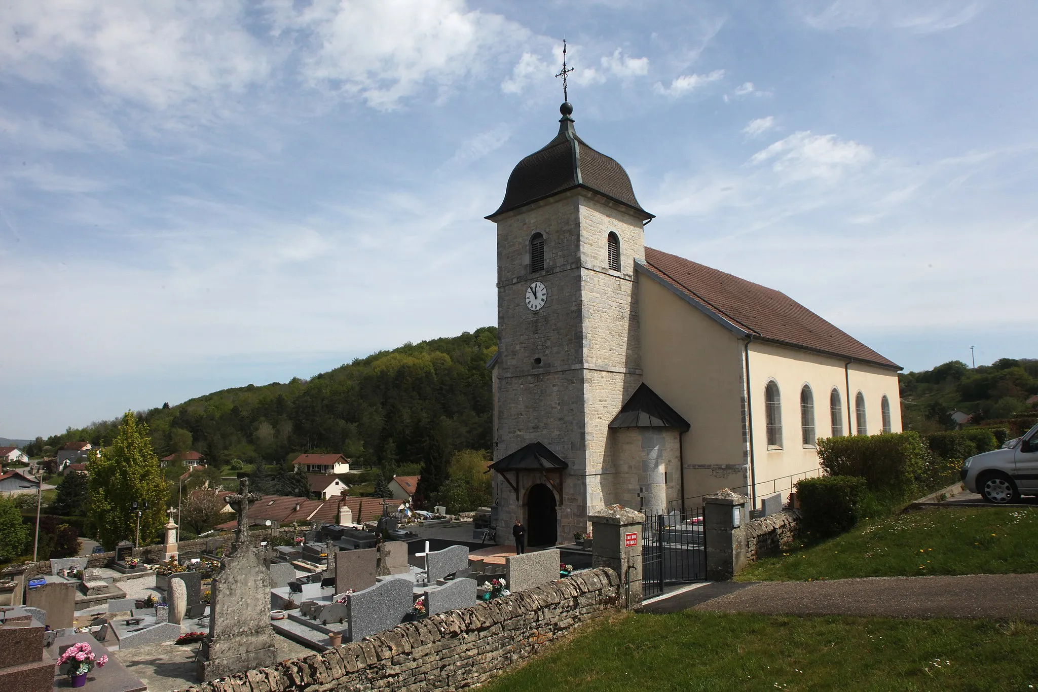 Photo showing: Église de Tarcenay (Doubs).