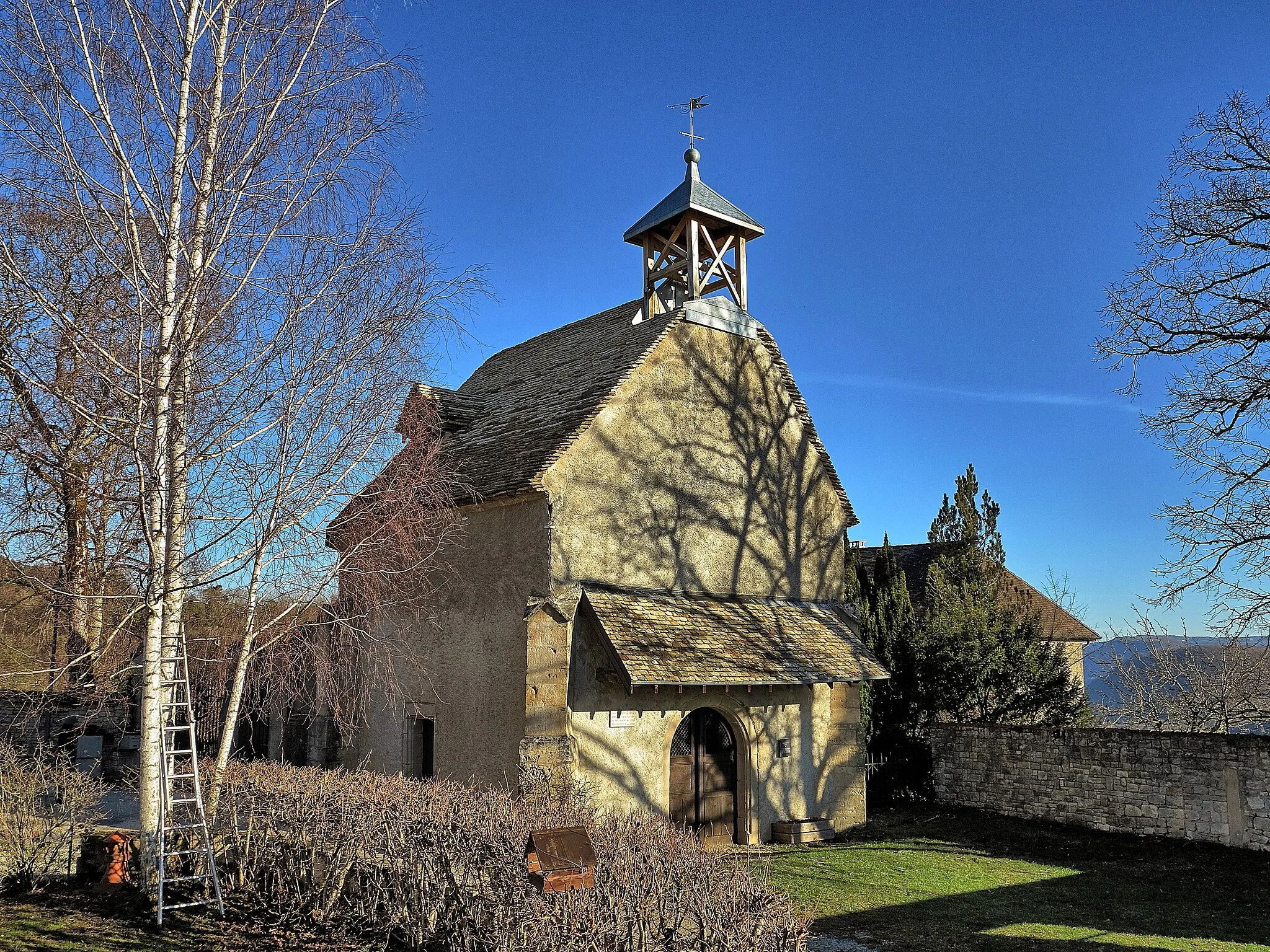 Photo showing: This building is indexed in the base Mérimée, a database of architectural heritage maintained by the French Ministry of Culture, under the reference PA00101698 .