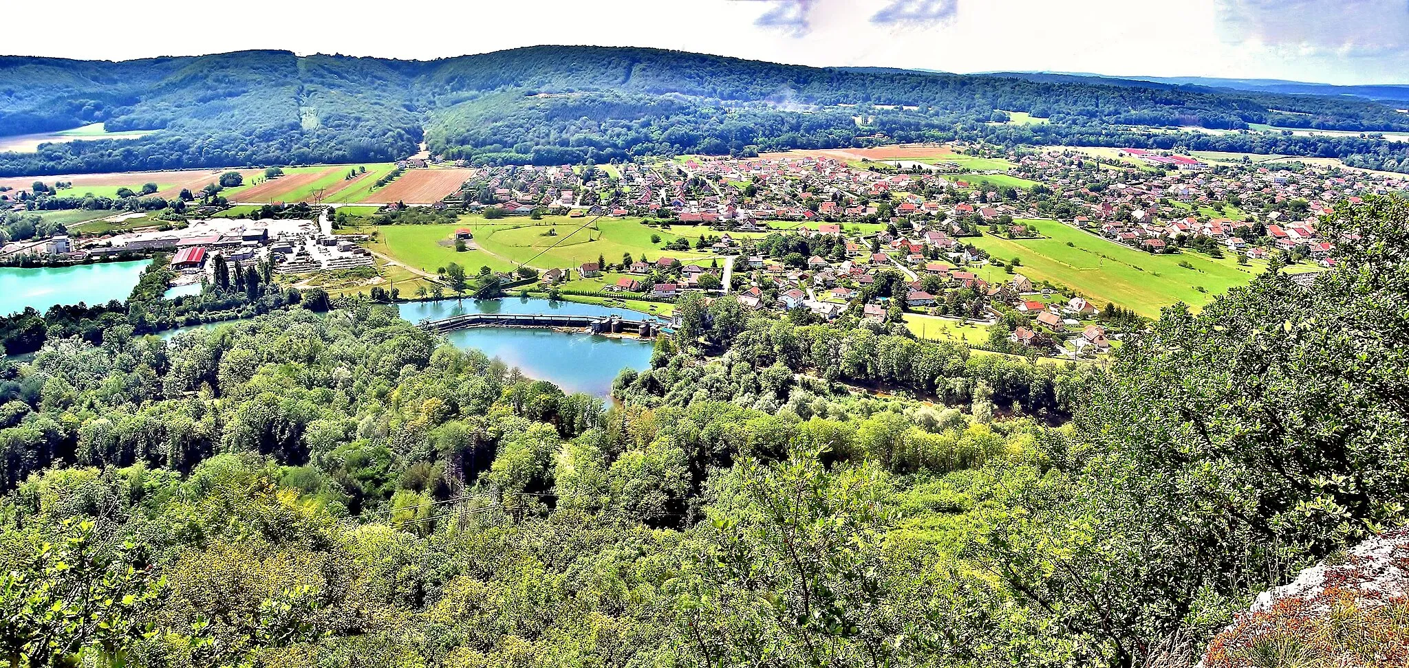 Photo showing: Panorama depuis le belvédère des roches